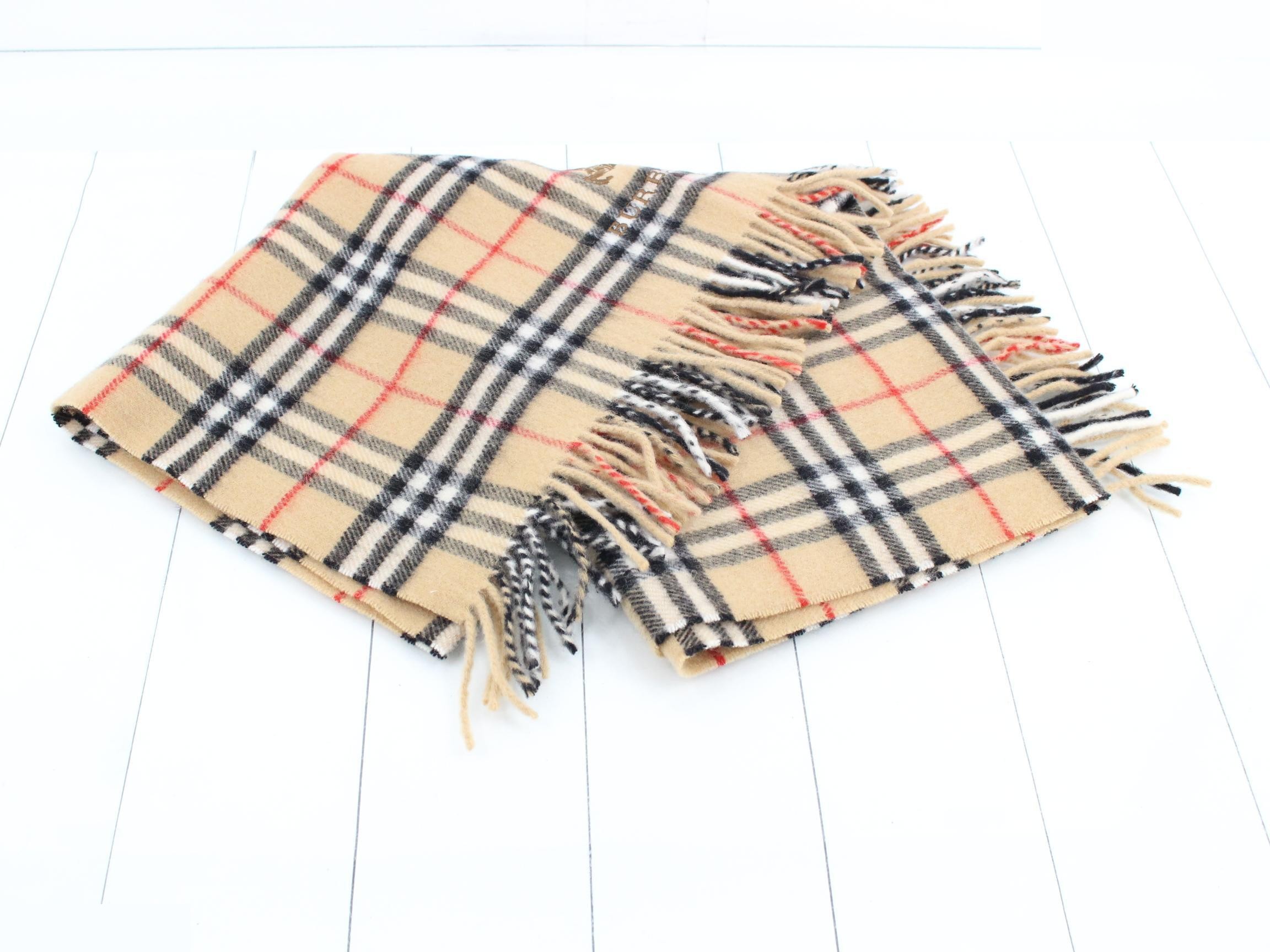 Other lines: Small items, accessories, and scarves — view 2