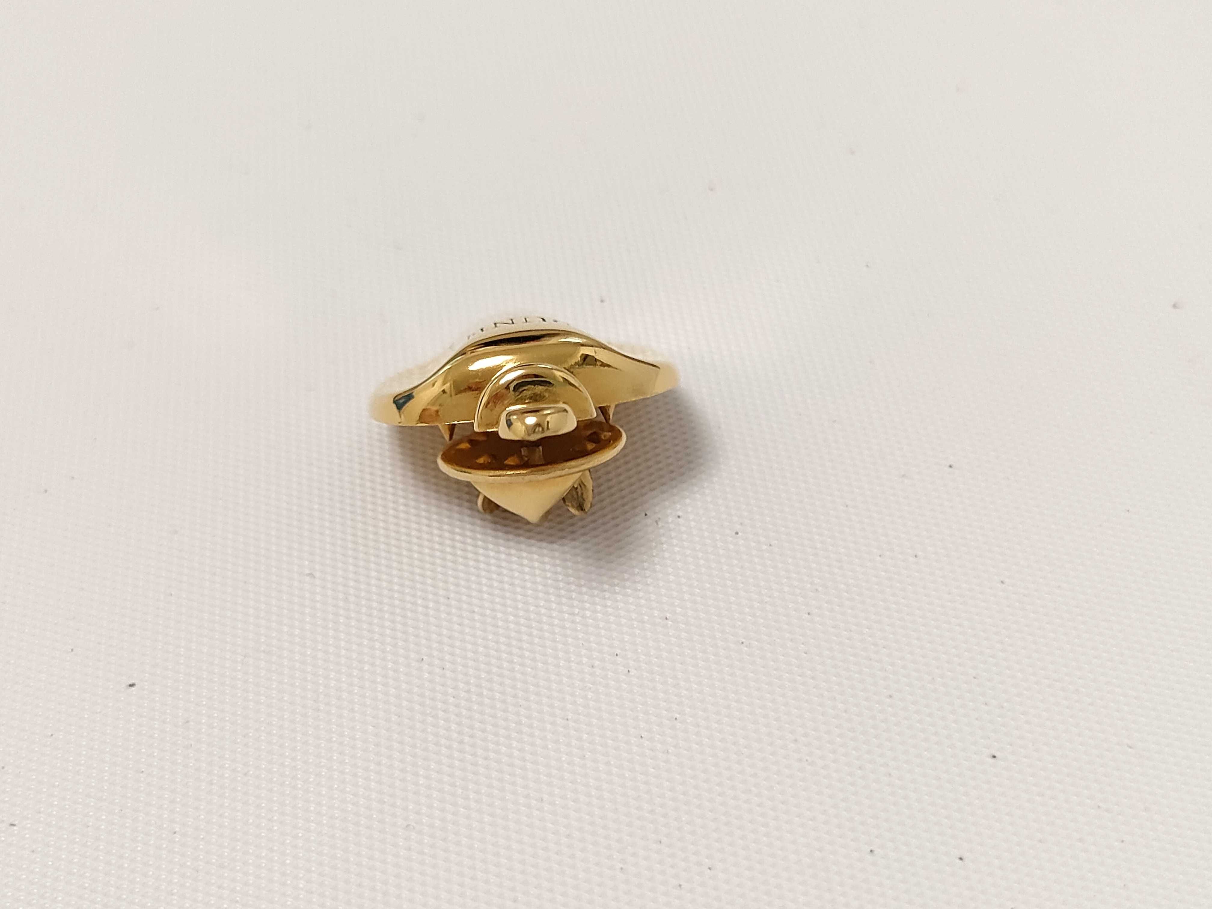Christian Dune brooch, perfume motif, gold brooch — view 3