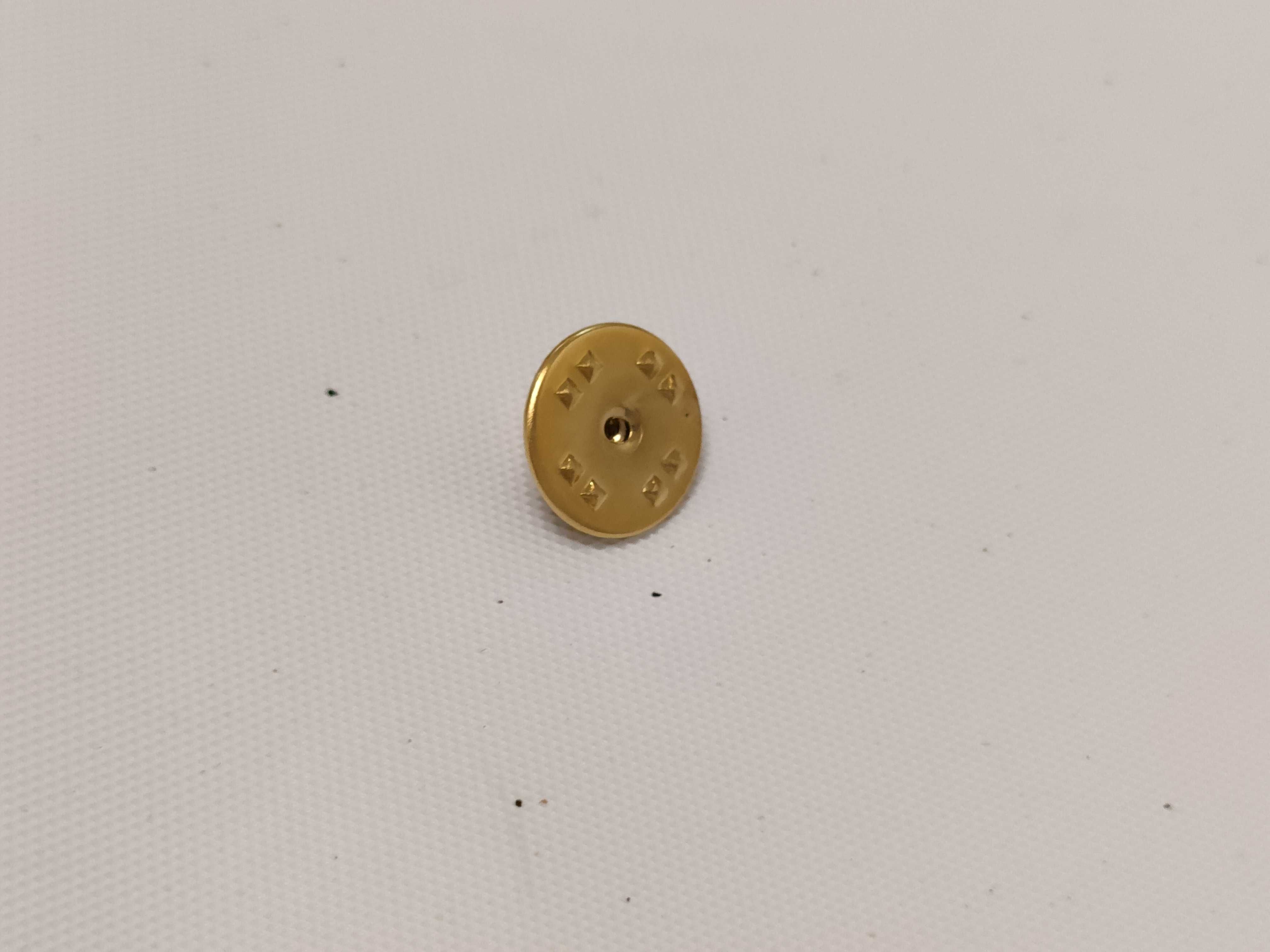 Christian Dune brooch, perfume motif, gold brooch — view 9