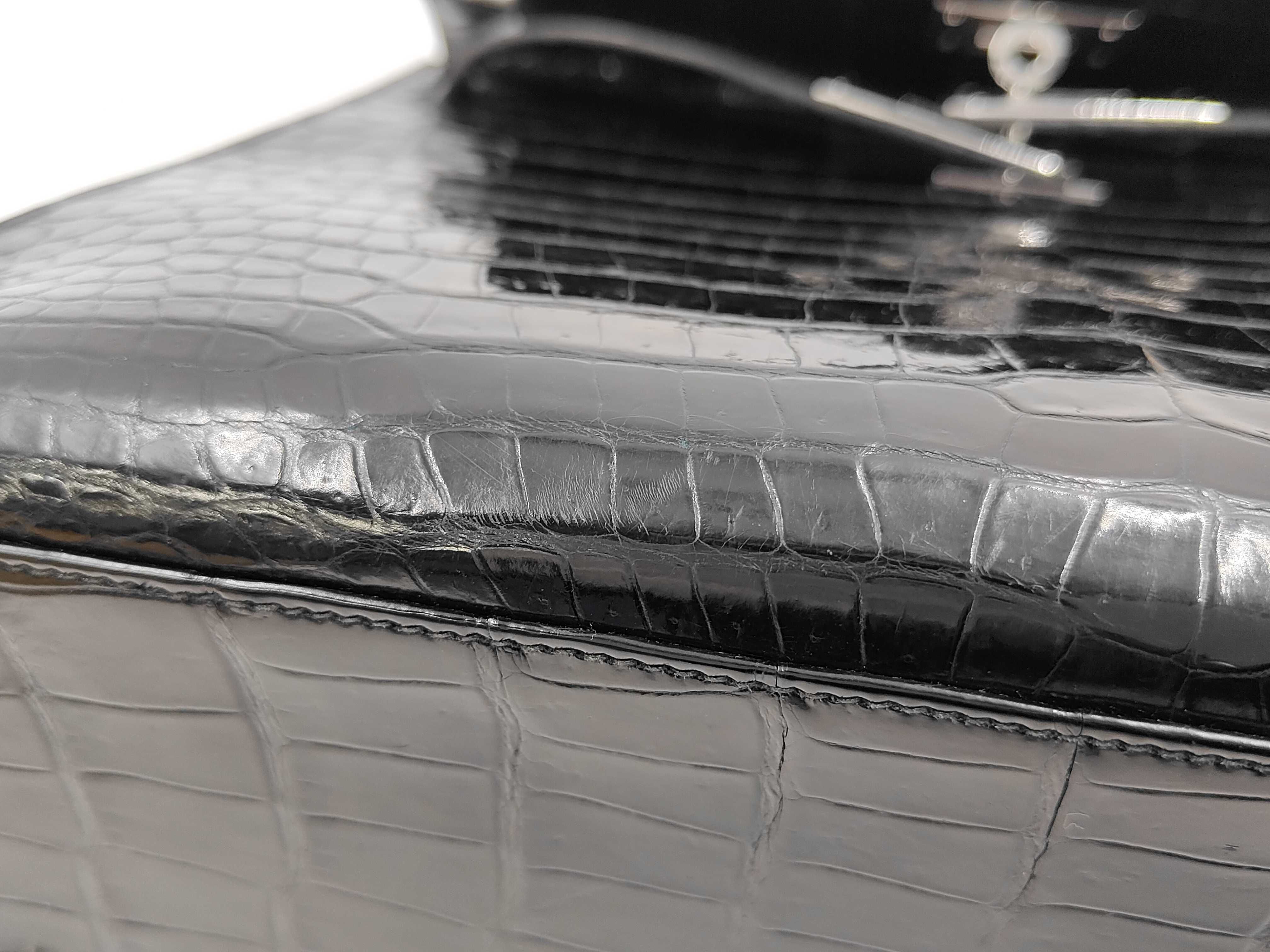Kelly 28 Sellier Crocodile Black Silver Hardware E: 1975 Handbag — view 12