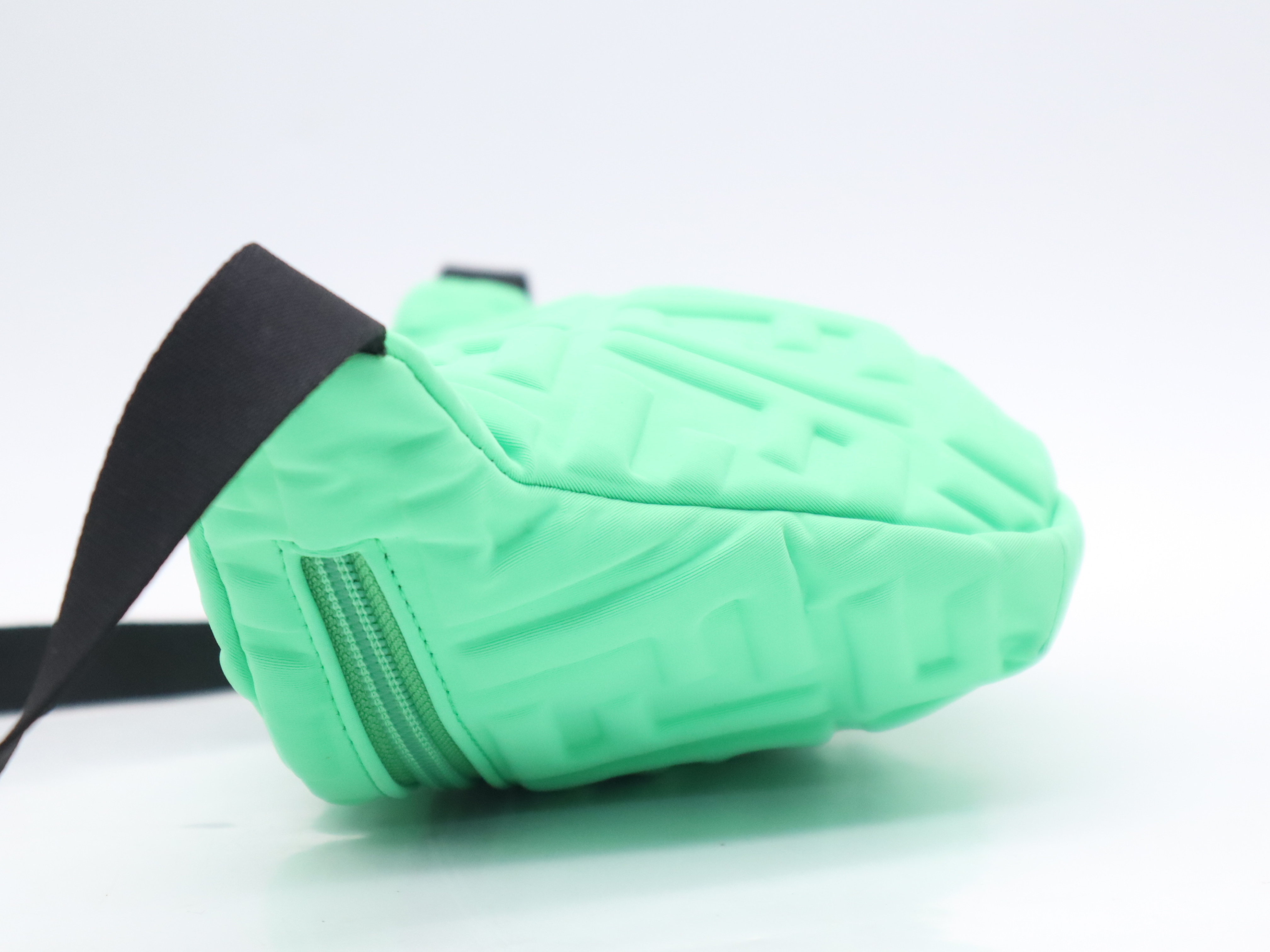 7VB011 Nylon Zucca Pattern Belt Bag Green Waist Bag — view 3
