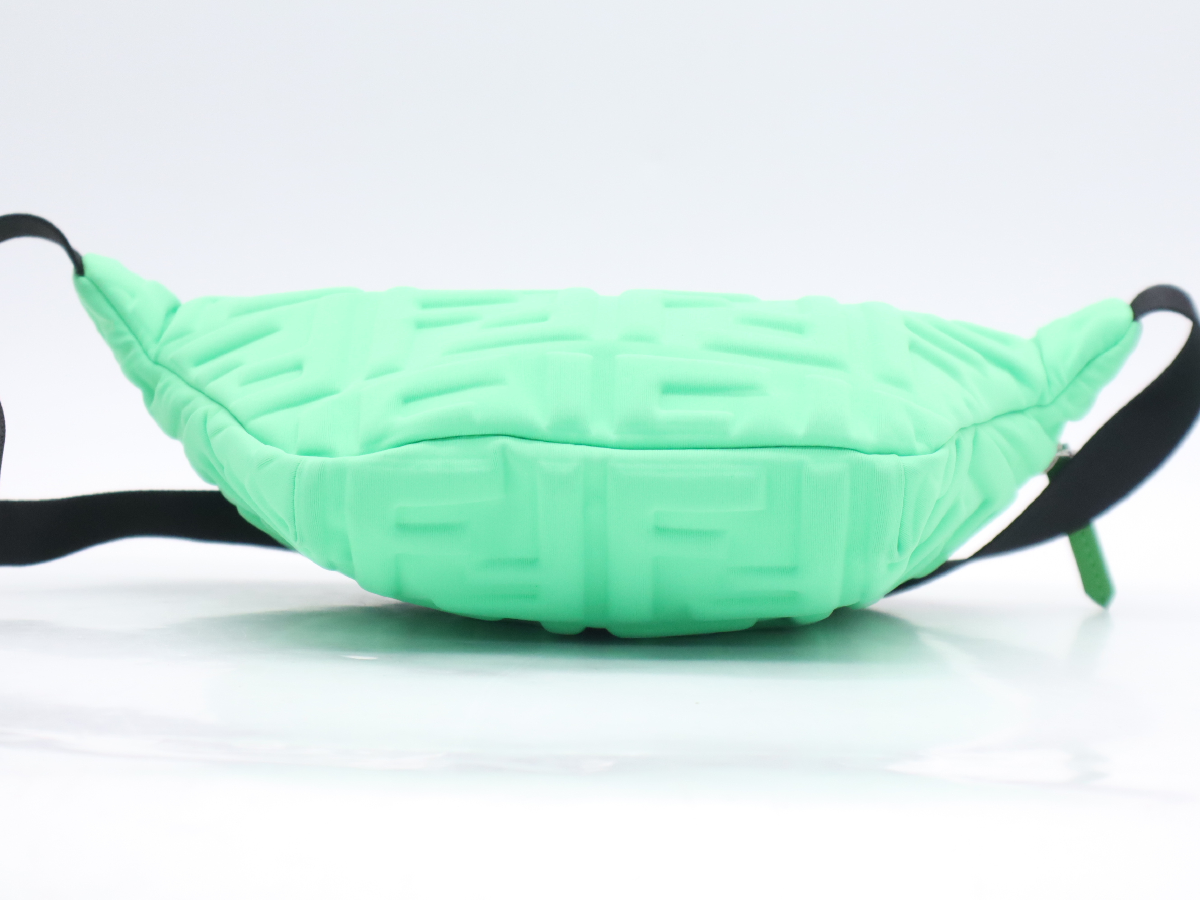 7VB011 Nylon Zucca Pattern Belt Bag Green Waist Bag — view 4
