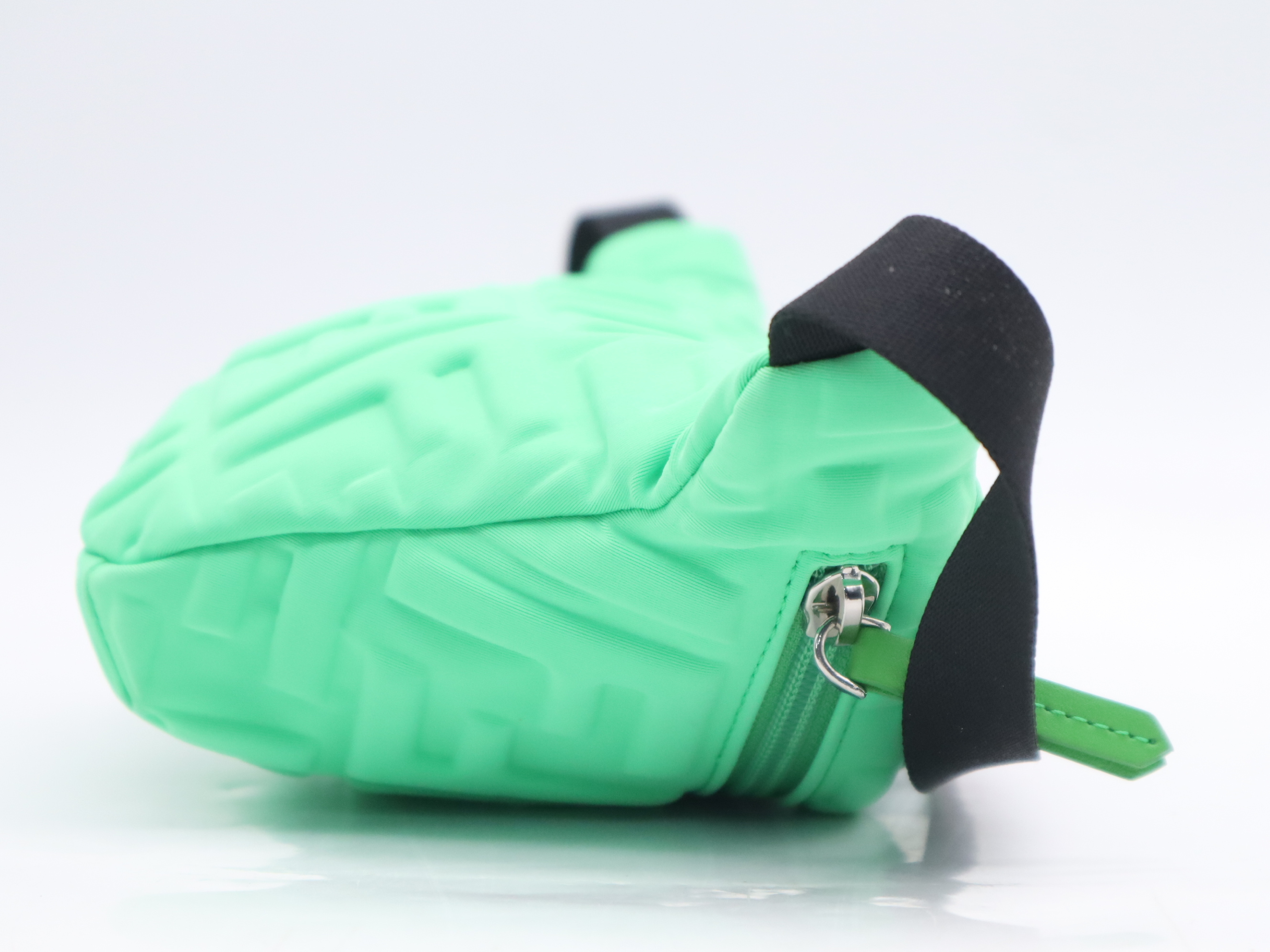 7VB011 Nylon Zucca Pattern Belt Bag Green Waist Bag — view 5