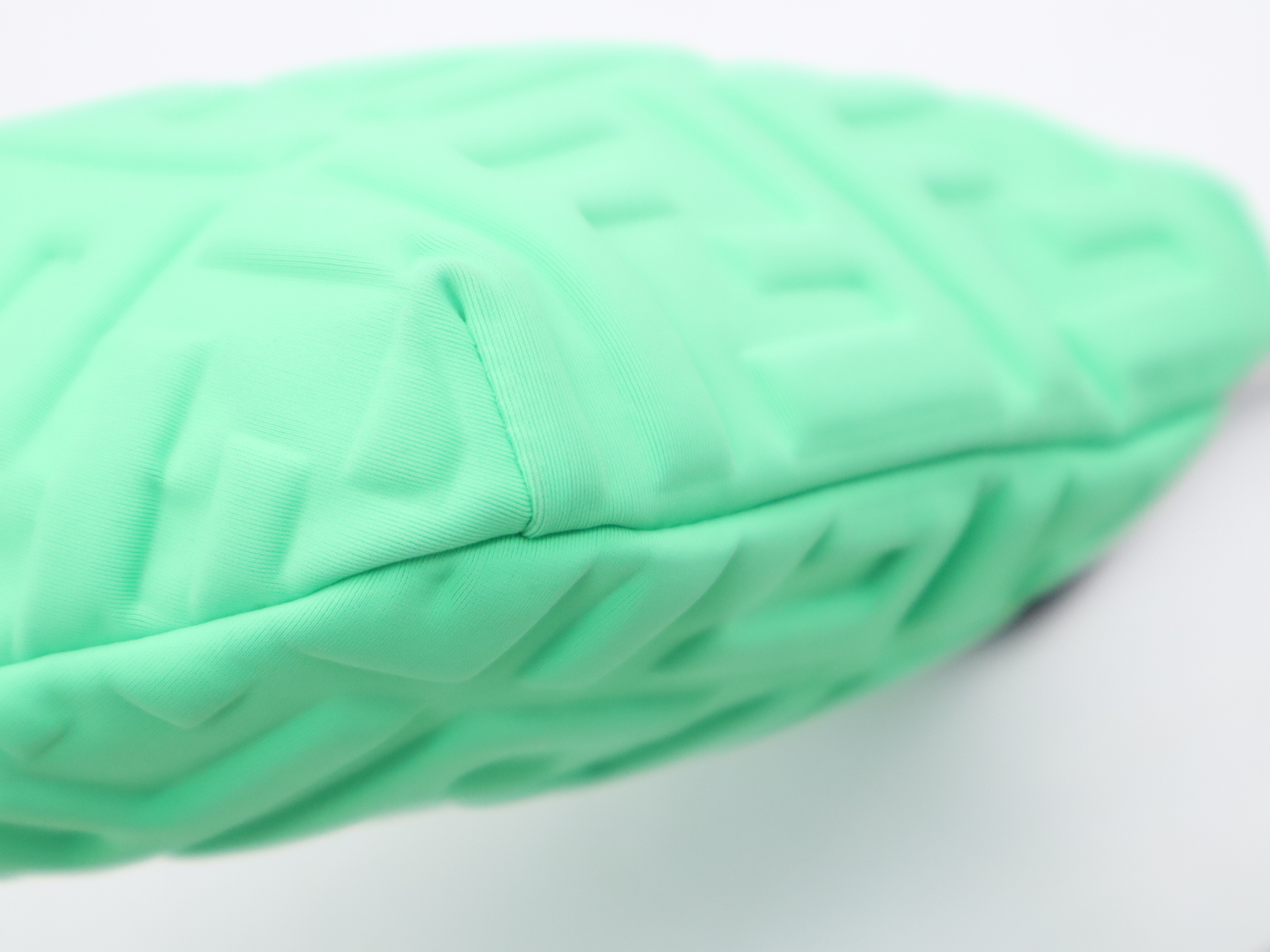 7VB011 Nylon Zucca Pattern Belt Bag Green Waist Bag — view 9