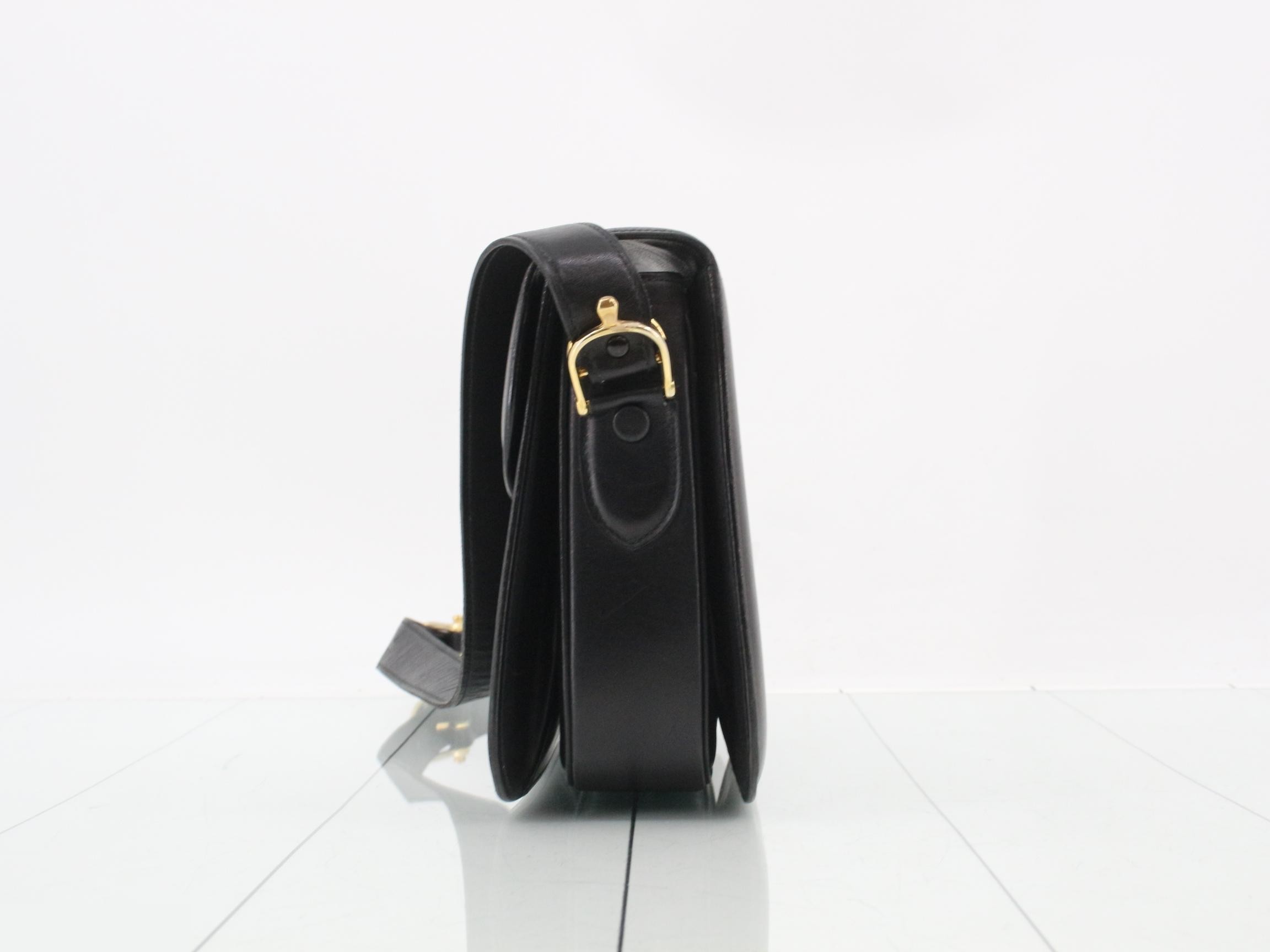 Shoulder bag — view 3