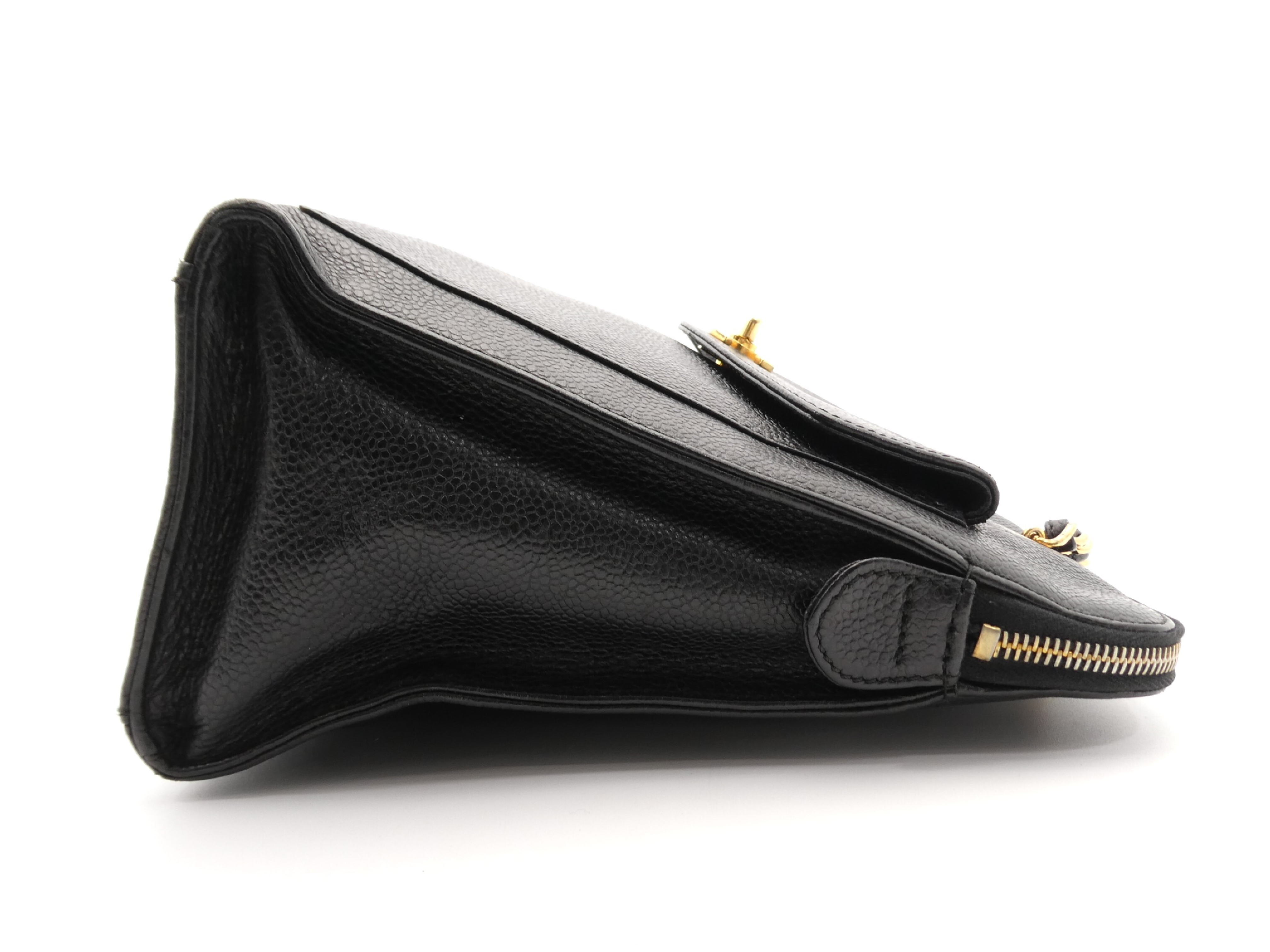 Caviar Skin Coco Mark Turnlock Chain Shoulder Bag — view 4