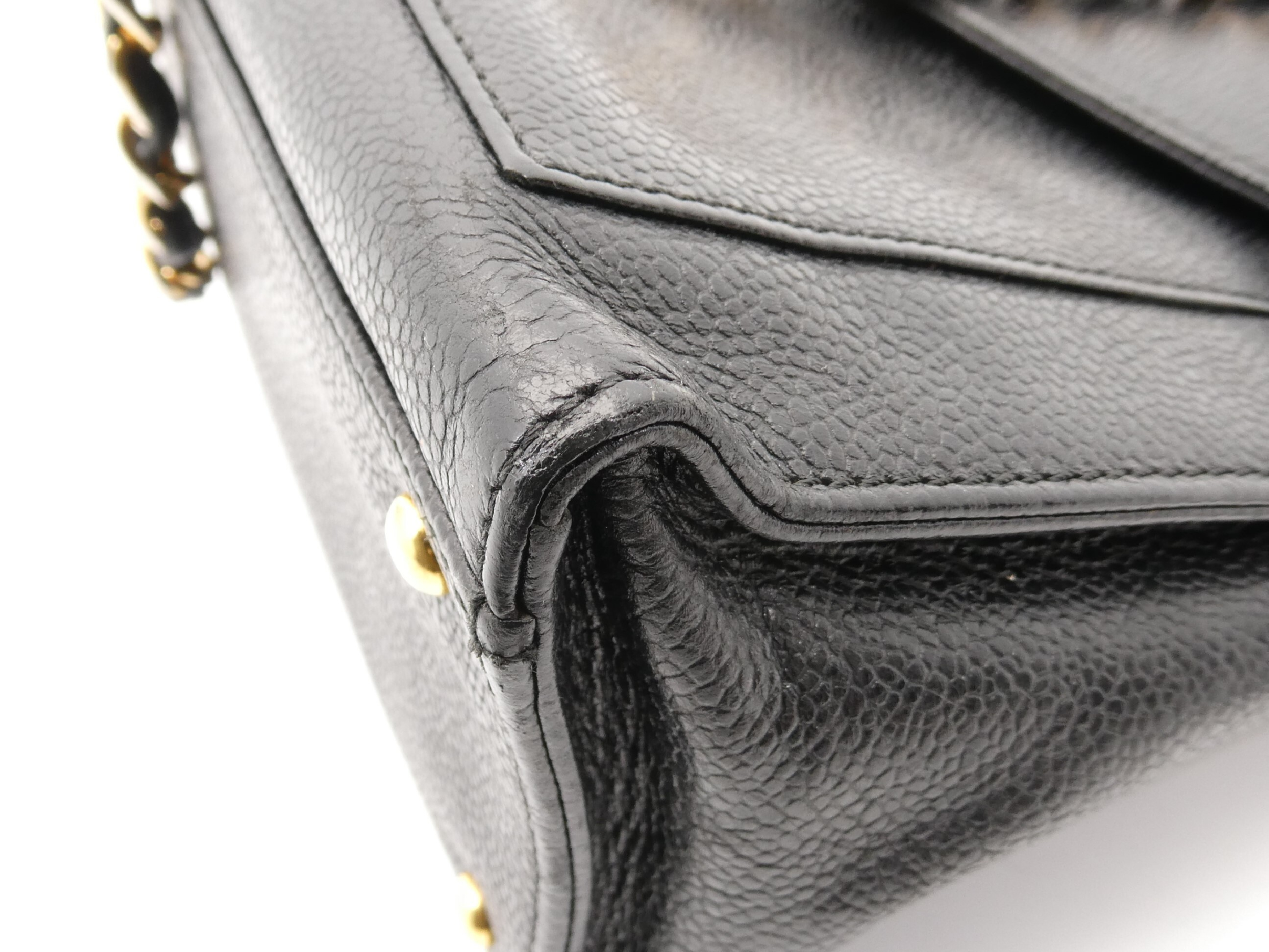 Caviar Skin Coco Mark Turnlock Chain Shoulder Bag — view 10