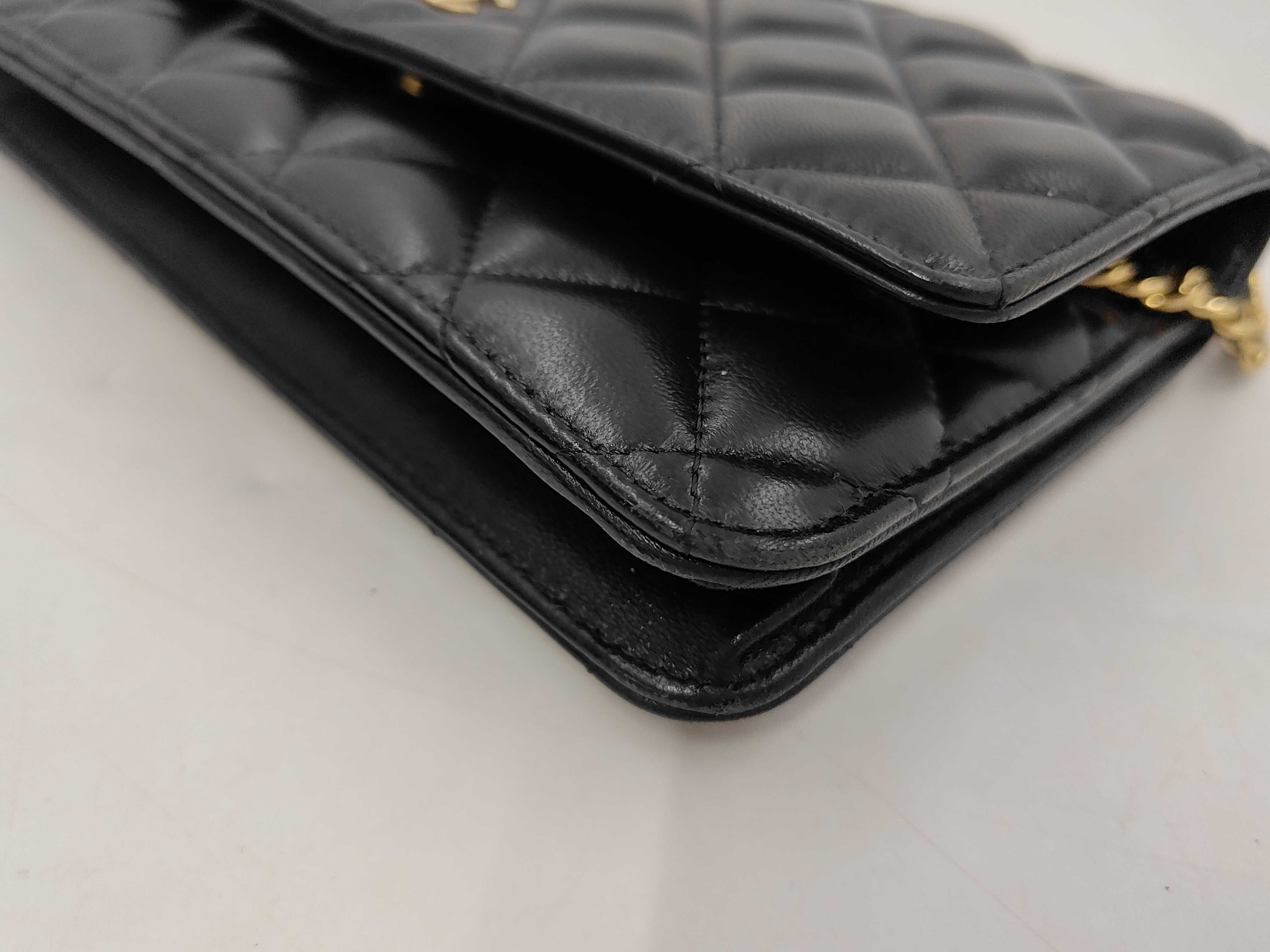 Matelassé Chain Wallet WOC Black Lambskin Gold Hardware Bag — view 4