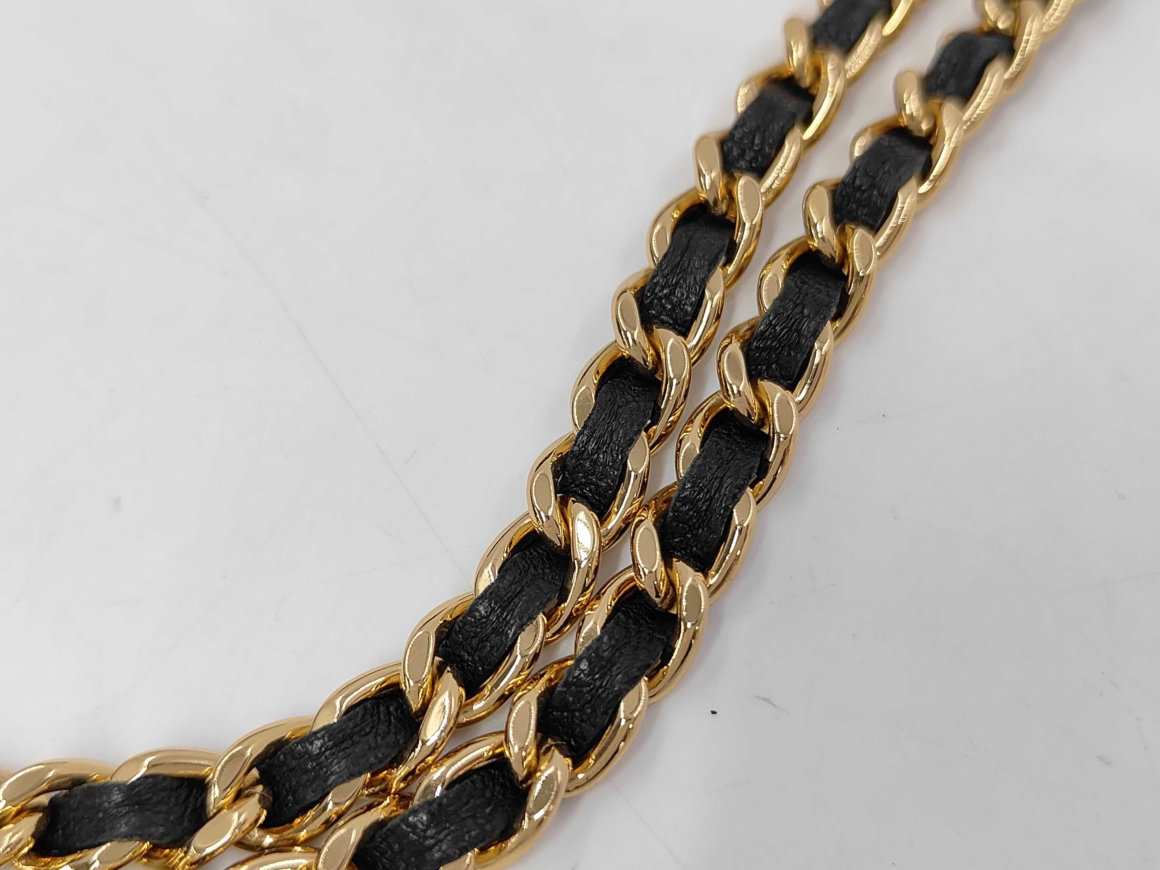 Matelassé Chain Wallet WOC Black Lambskin Gold Hardware Bag — view 6