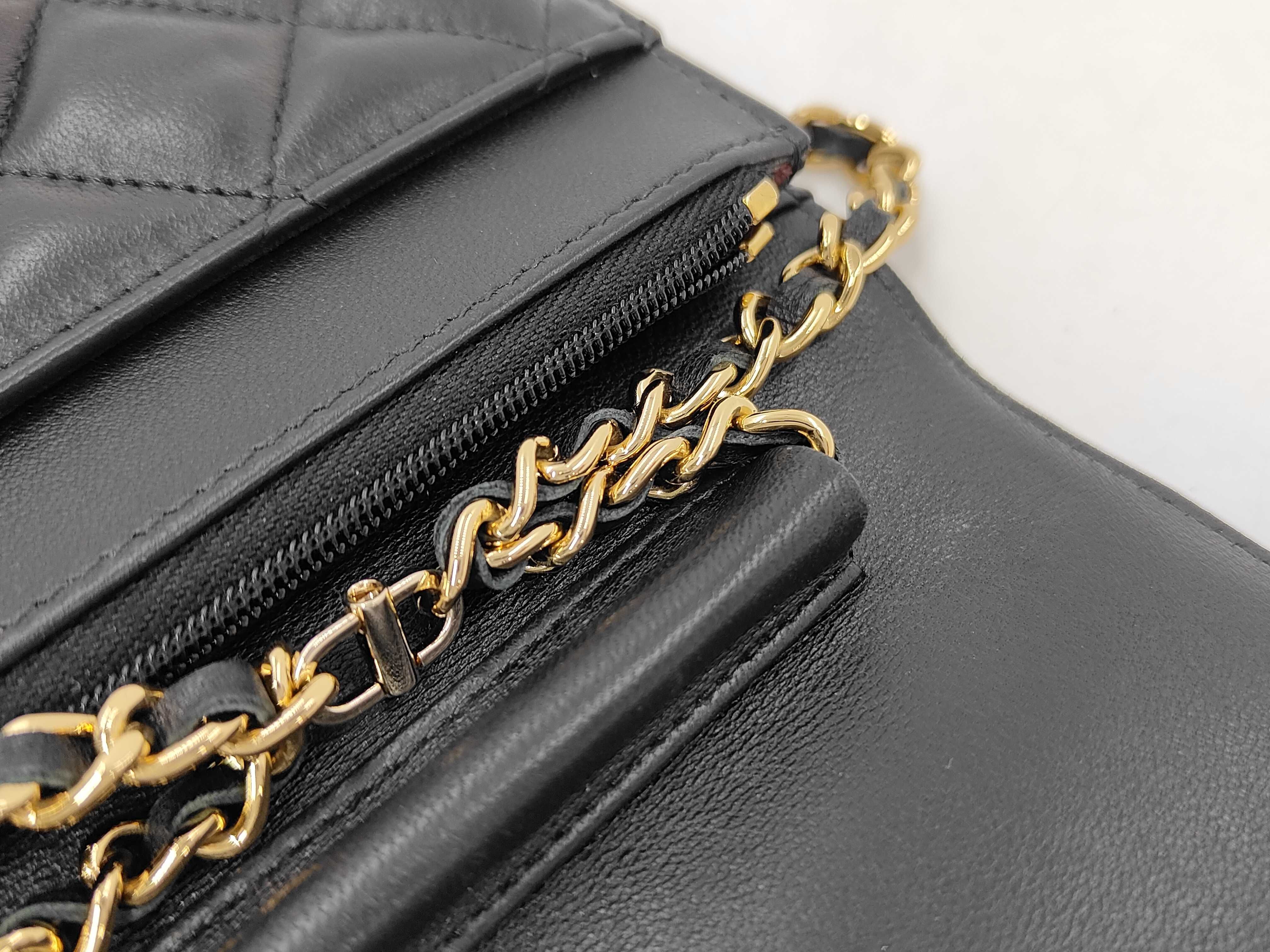 Matelassé Chain Wallet WOC Black Lambskin Gold Hardware Bag — view 7