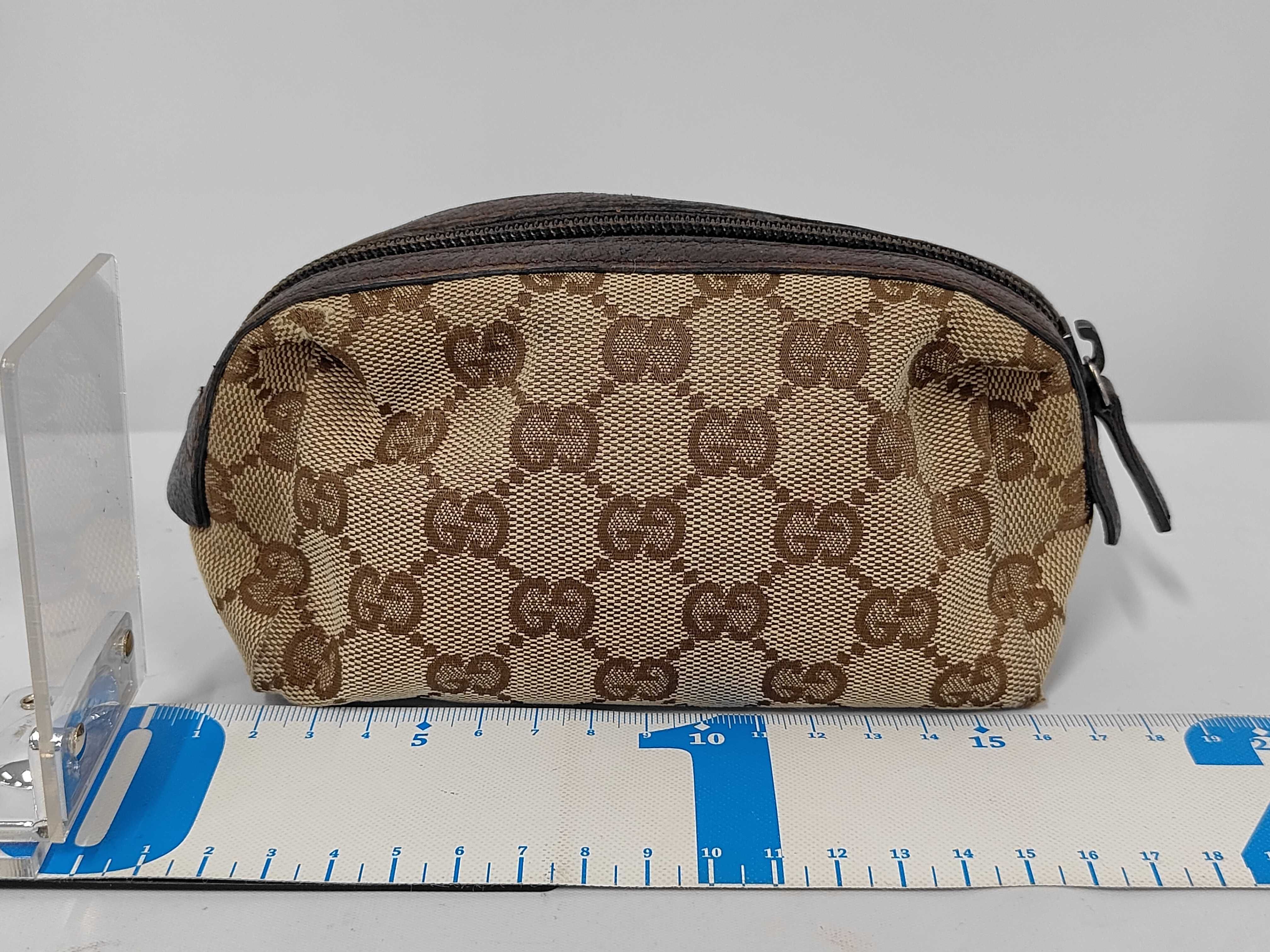 GG Pouch and other accessories — view 2