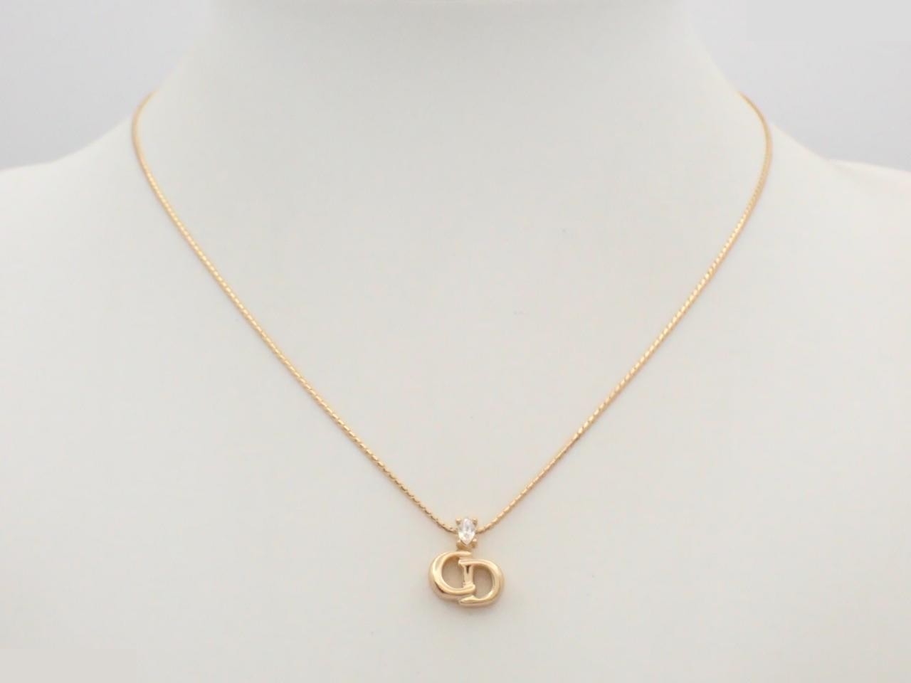 Gold necklace, chain approximately 42cm — view 3