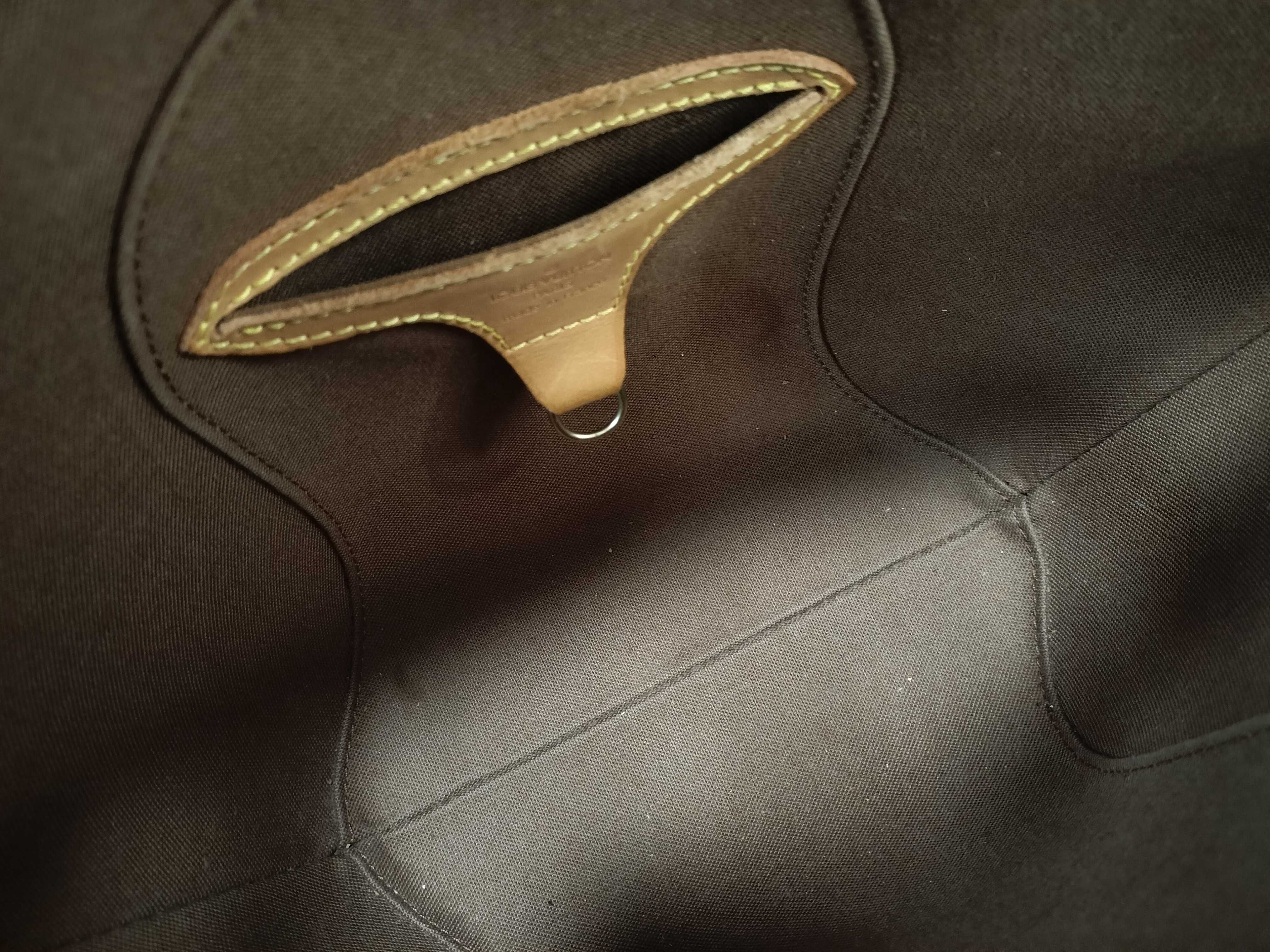 Monogram Louis Vuitton Ellipse PM Monogram Handbag — view 10
