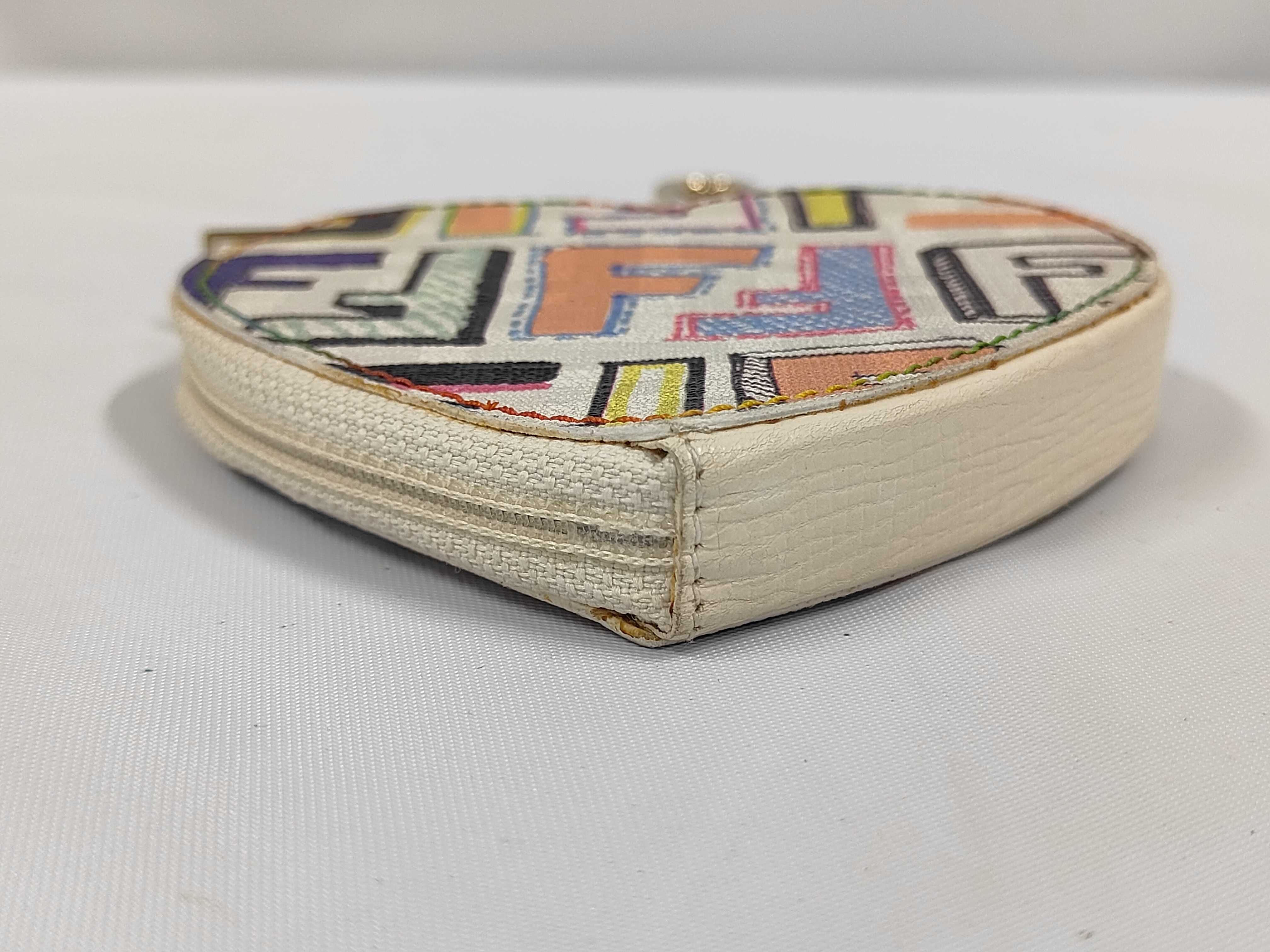 Zucca Pattern Heart-Shaped Coin Purse Pouch — view 3