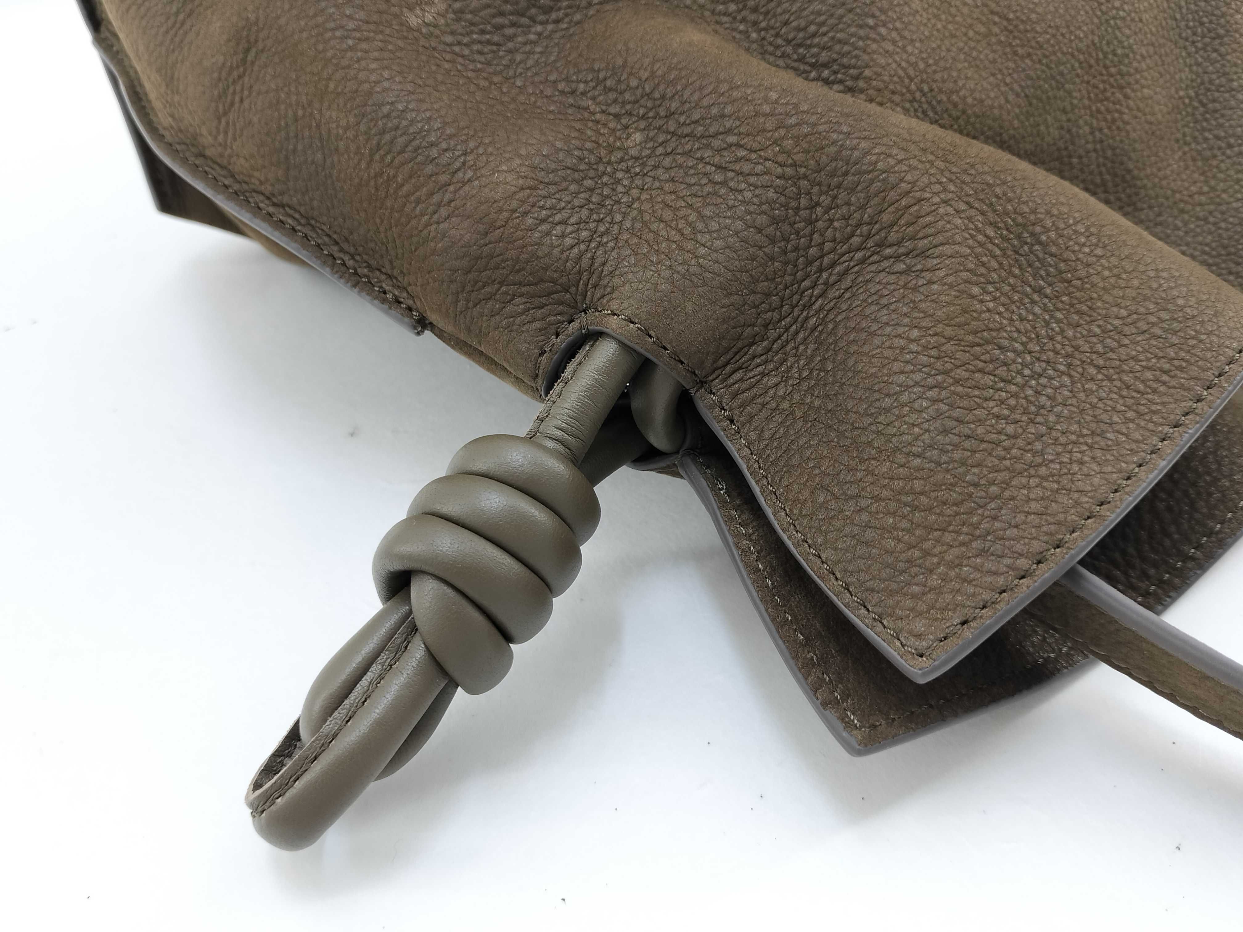 Flamenco Medium Fade Shoulder Bag — view 8