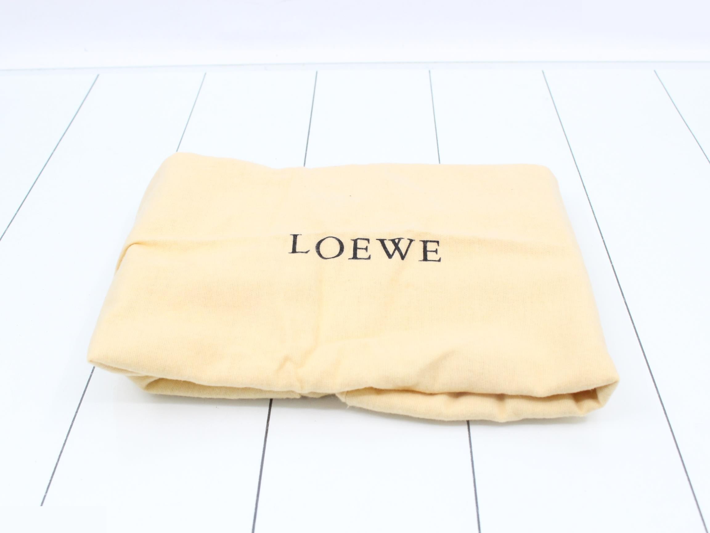 Anagram Shoulder Bag — view 7