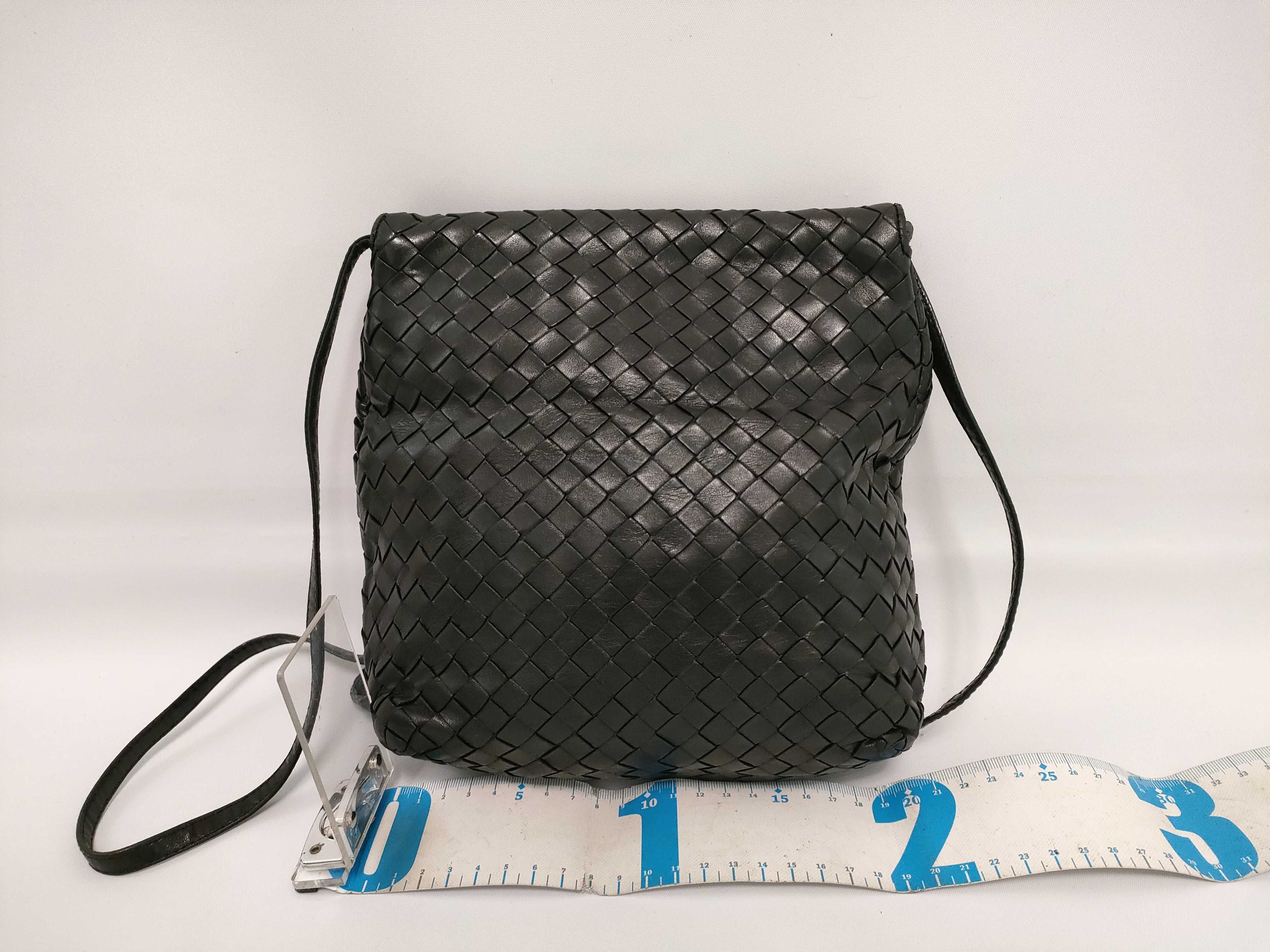 Intrecciato Bag Shoulder Bag — view 2
