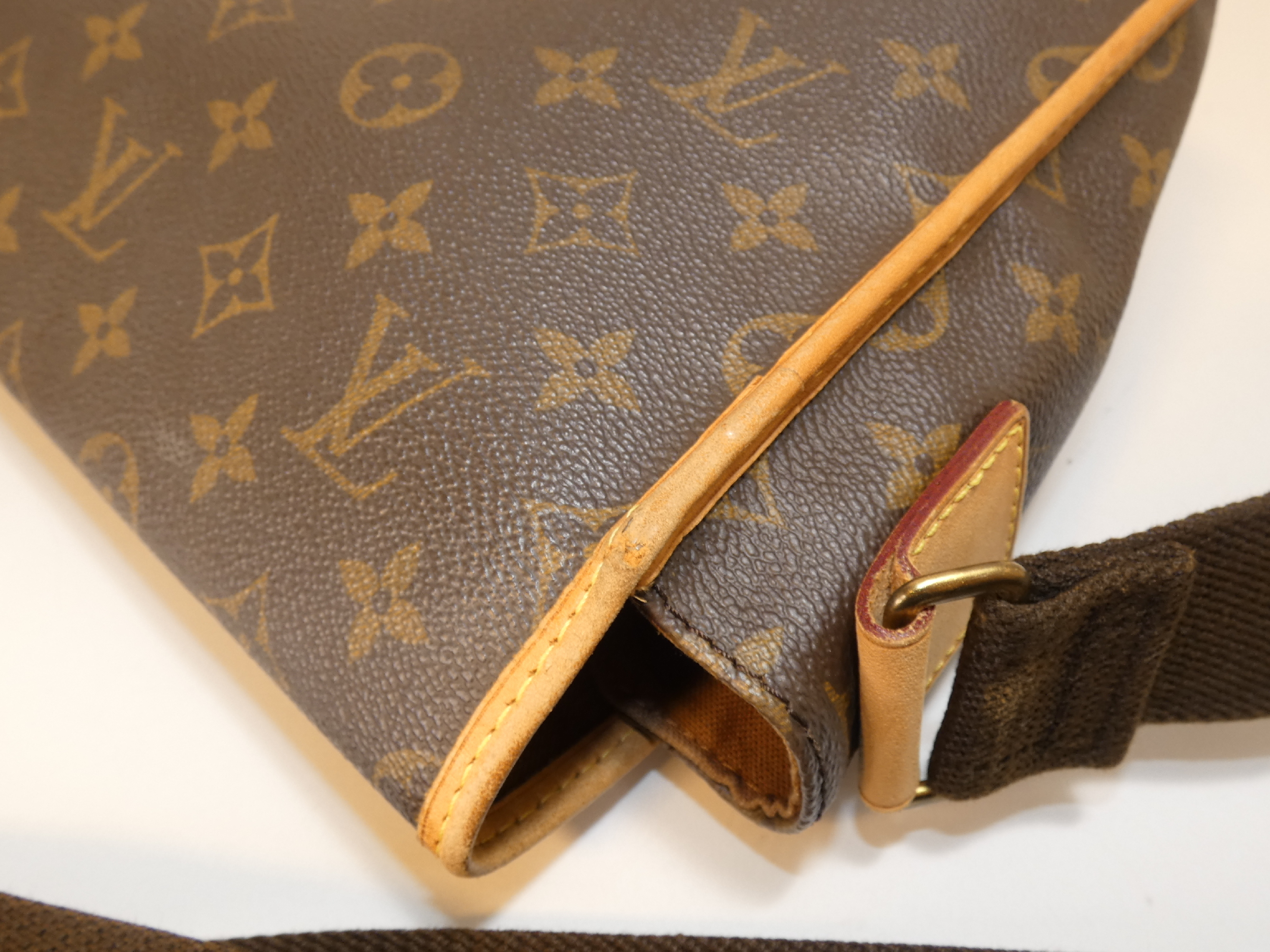Messenger Bosphore PM Monogram Shoulder Bag — view 8