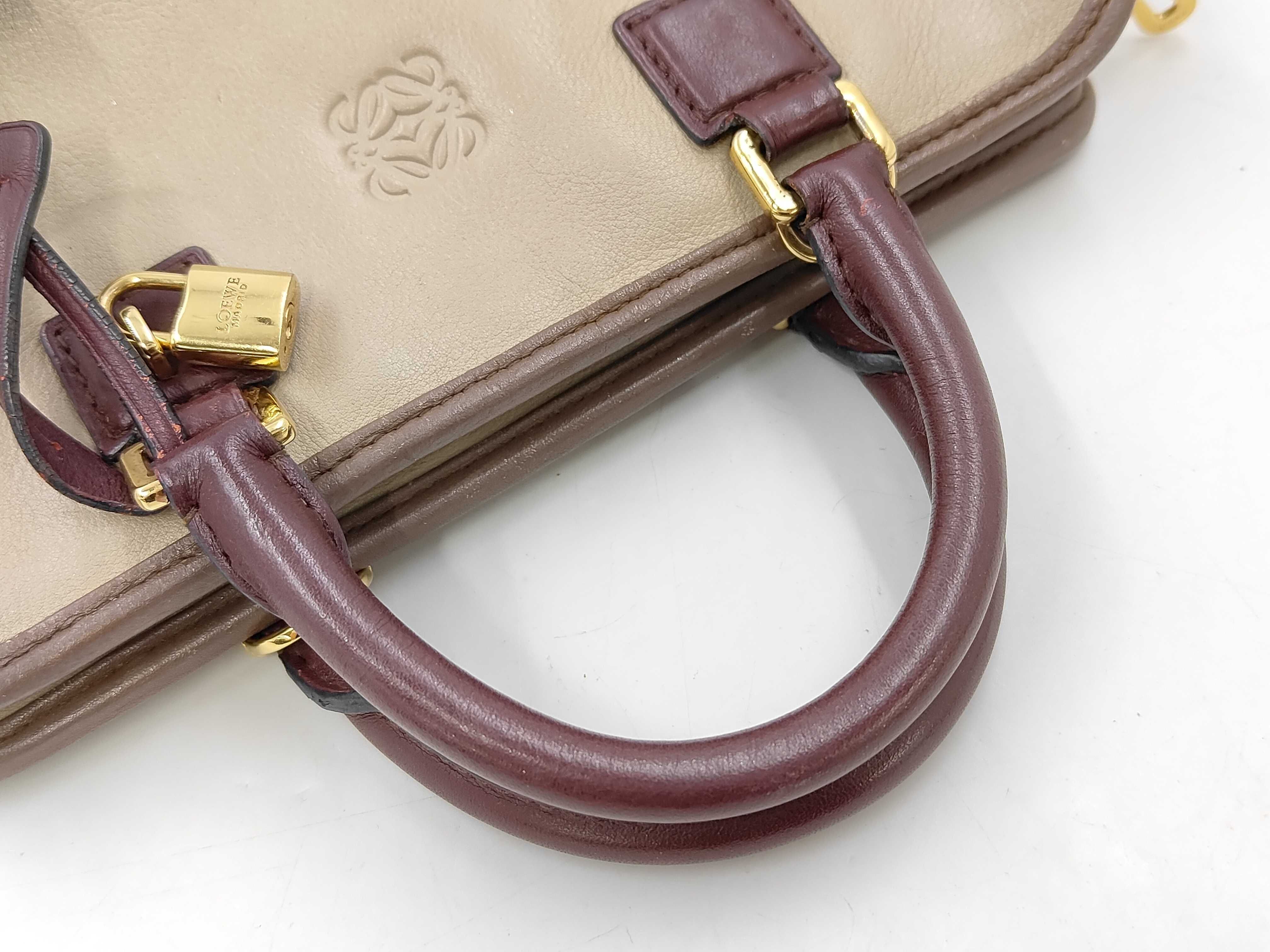 Amazona 23 2-way bag, leather, beige x burgundy, handbag — view 4