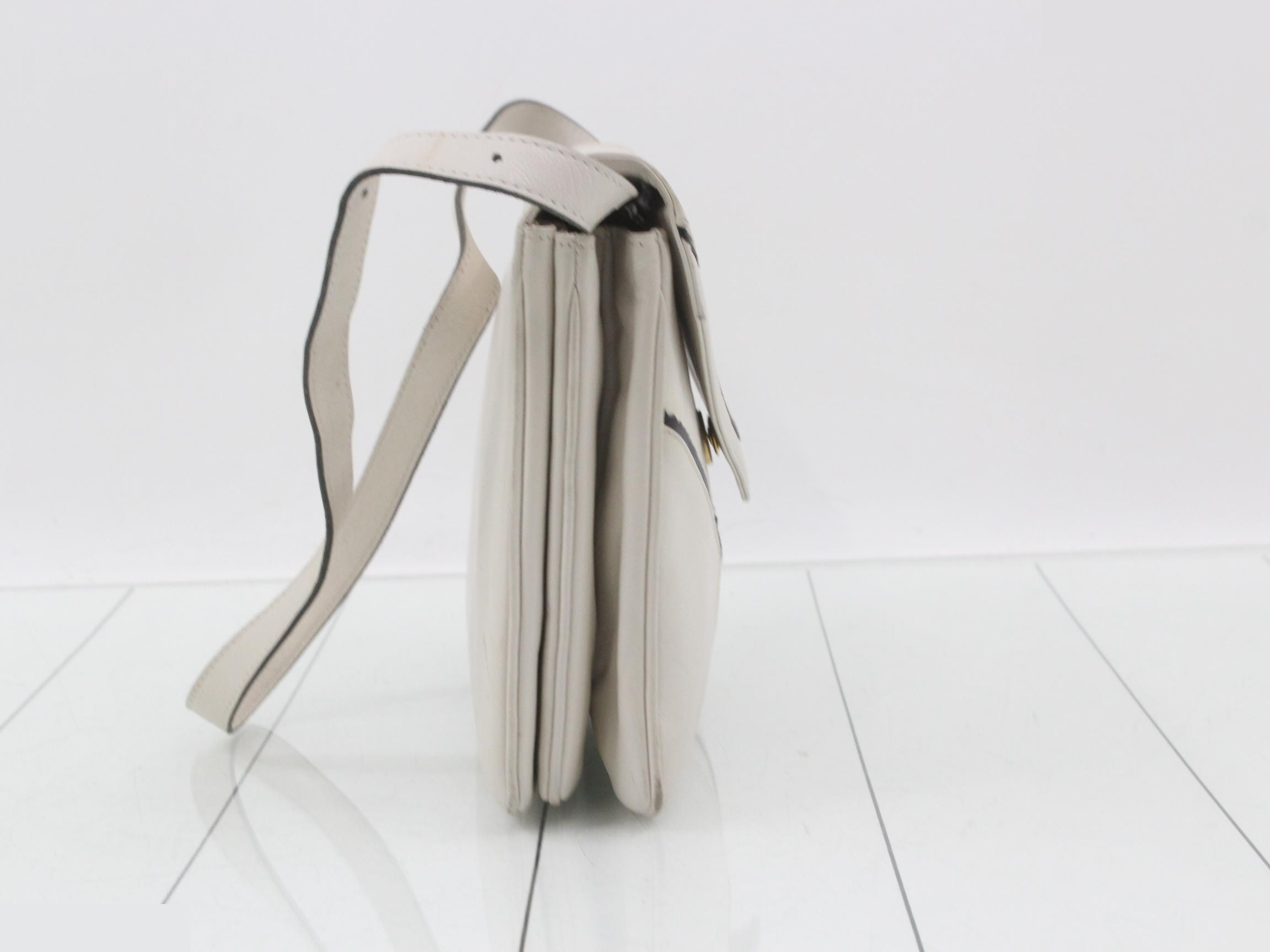 Shoulder bag, push-lock closure, leather, white — view 4