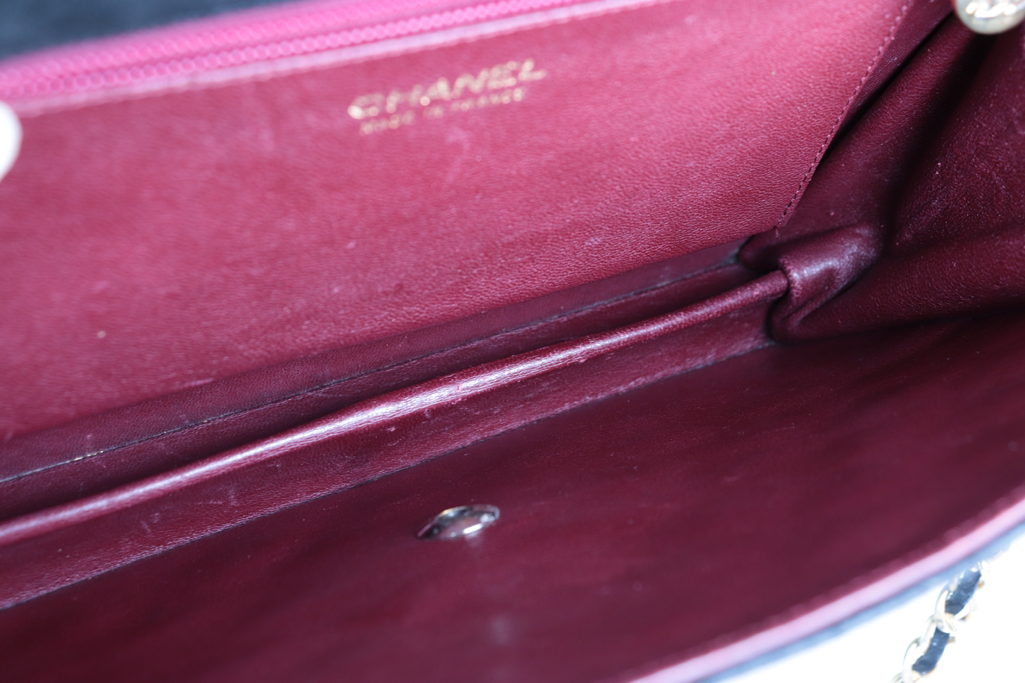 Push-Lock Suede Chain Shoulder Bag (Series 6) — view 10