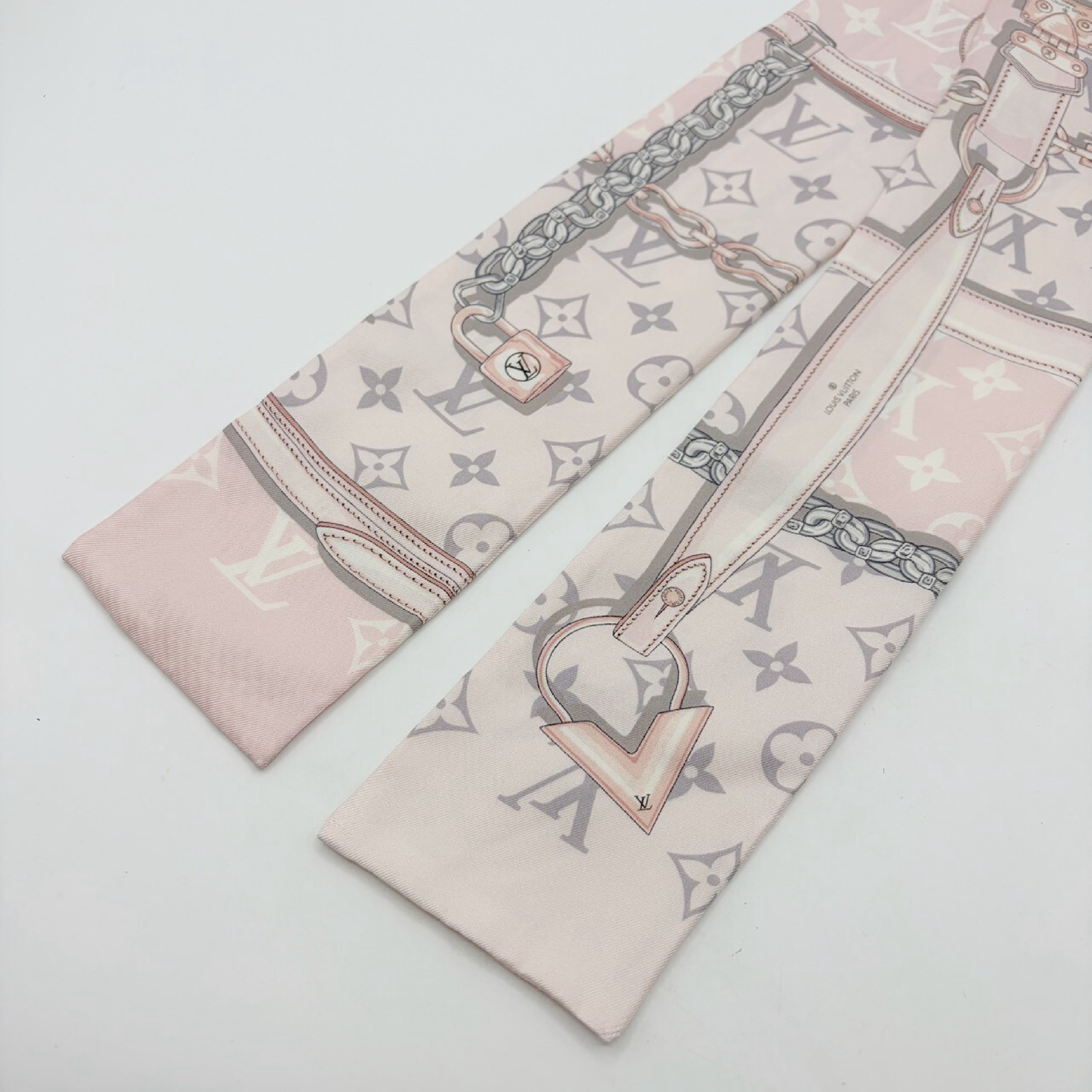 Bandeau Monogram Confidential Pink Other Accessories — view 3