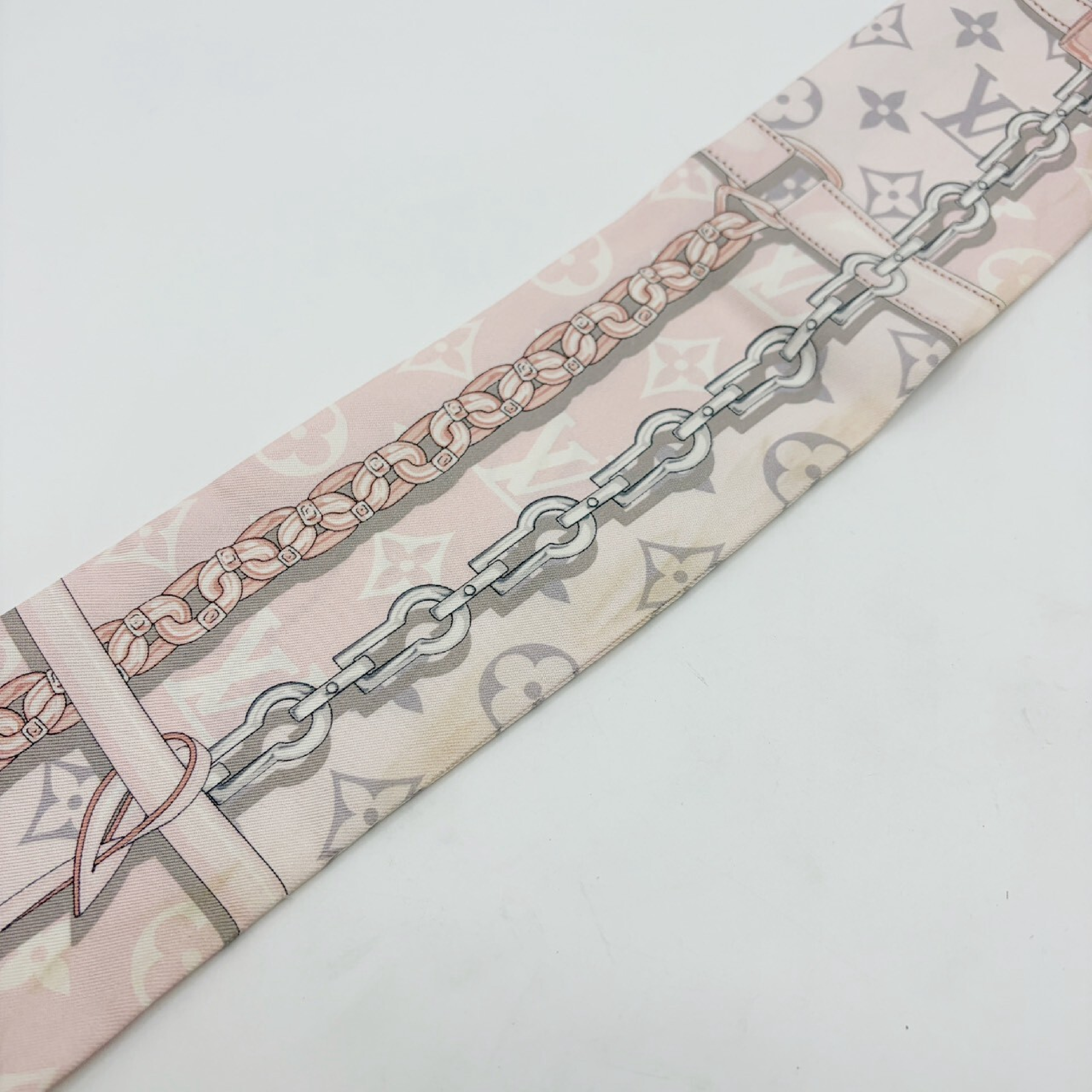 Bandeau Monogram Confidential Pink Other Accessories — view 7