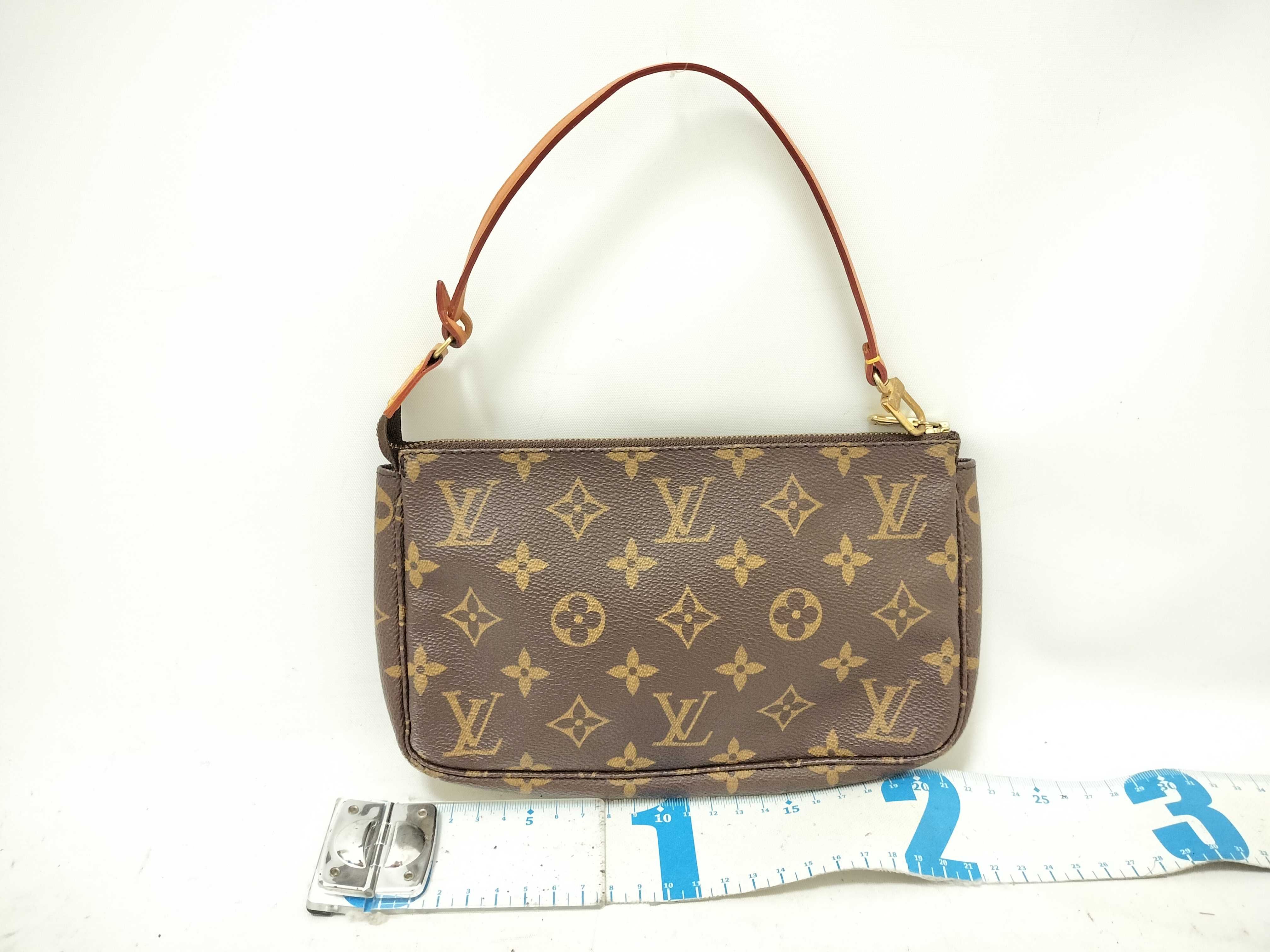 Monogram Louis Vuitton Accessory Pouch M51980 (L-7) Pouch — view 2
