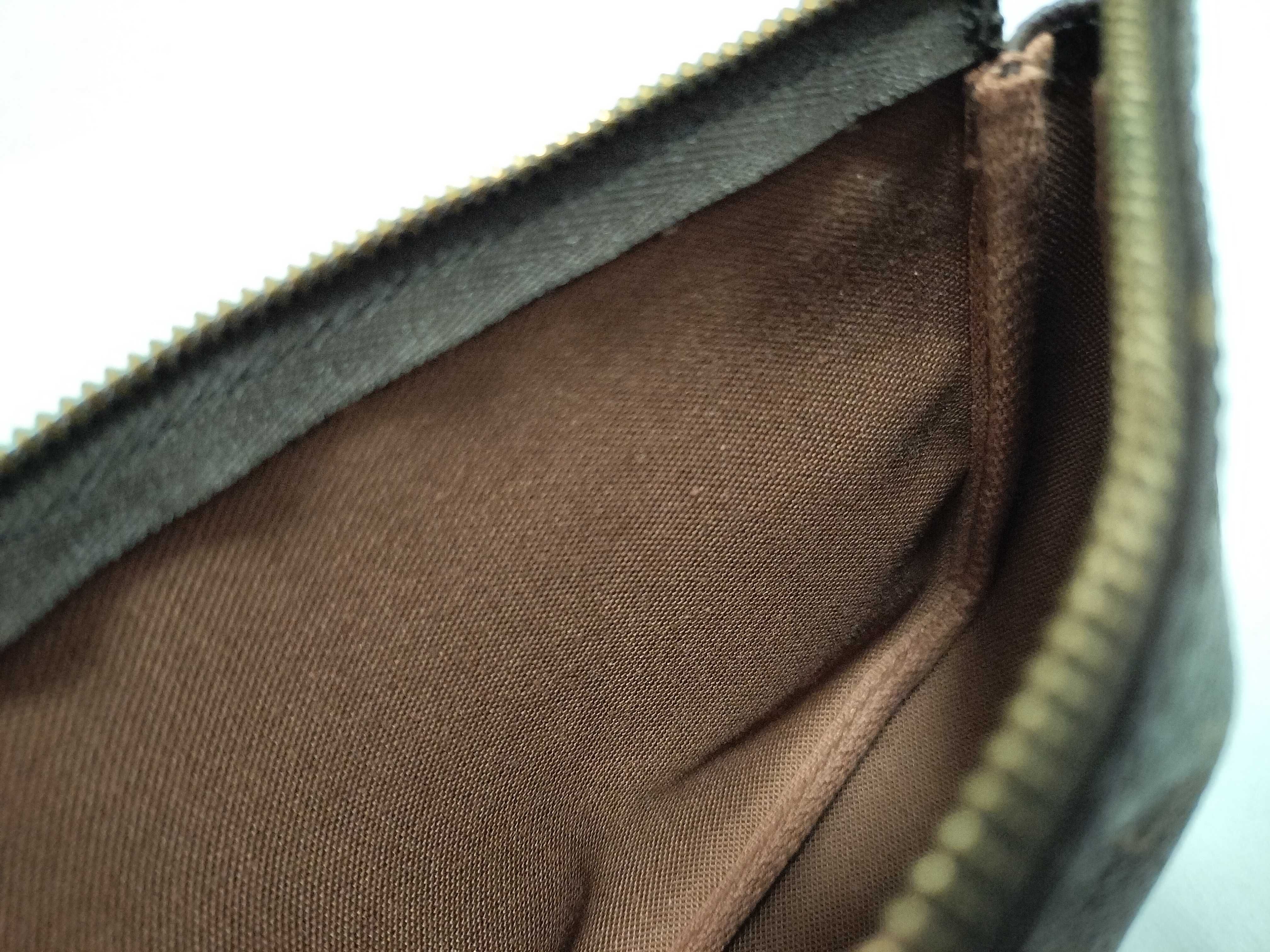 Monogram Louis Vuitton Accessory Pouch M51980 (L-7) Pouch — view 14