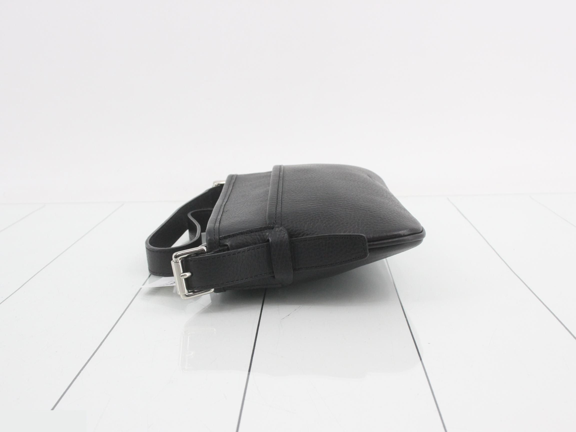 shoulder bag, leather, black — view 4