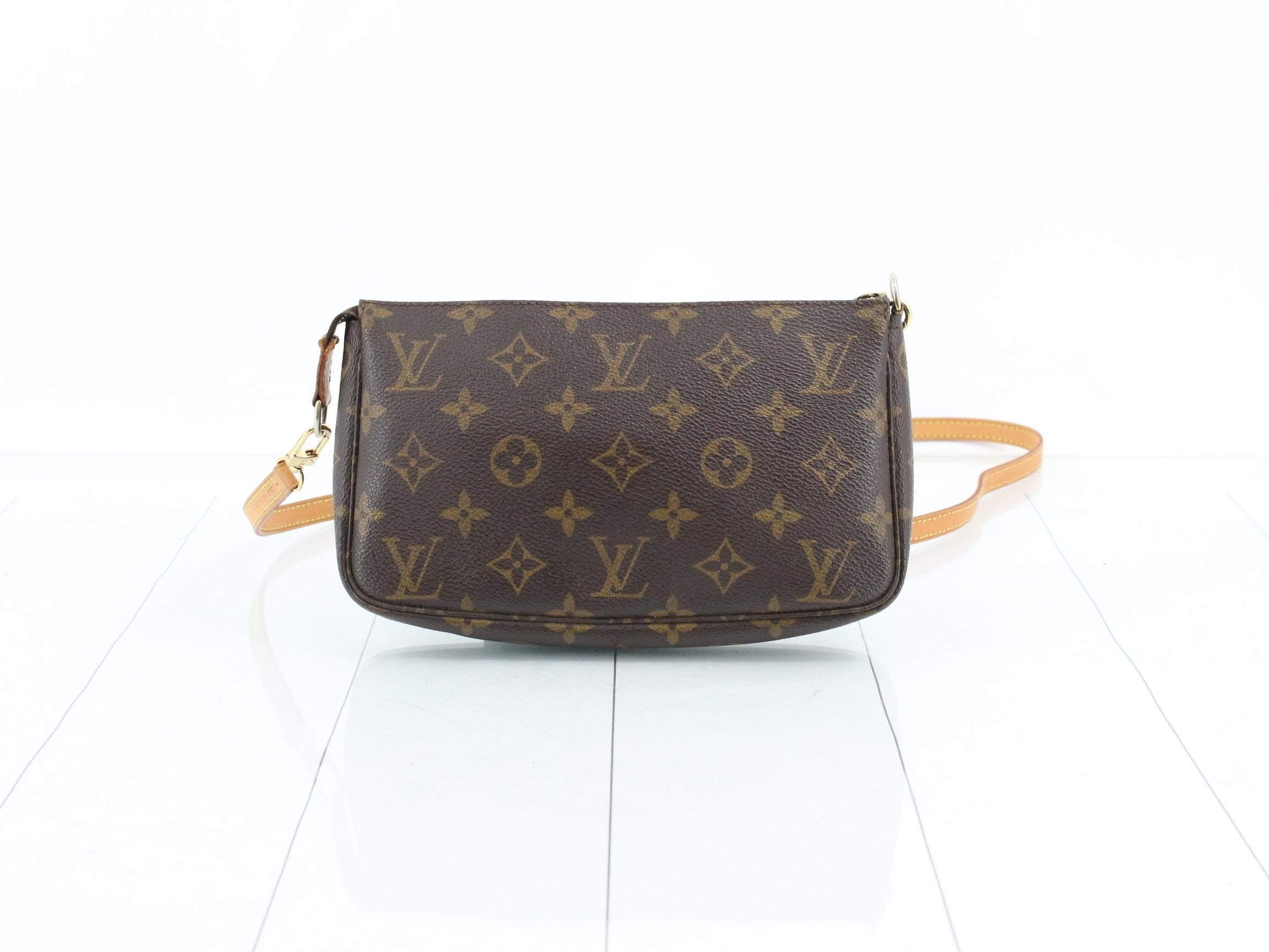 M51980 Pochette Accessoires — view 2