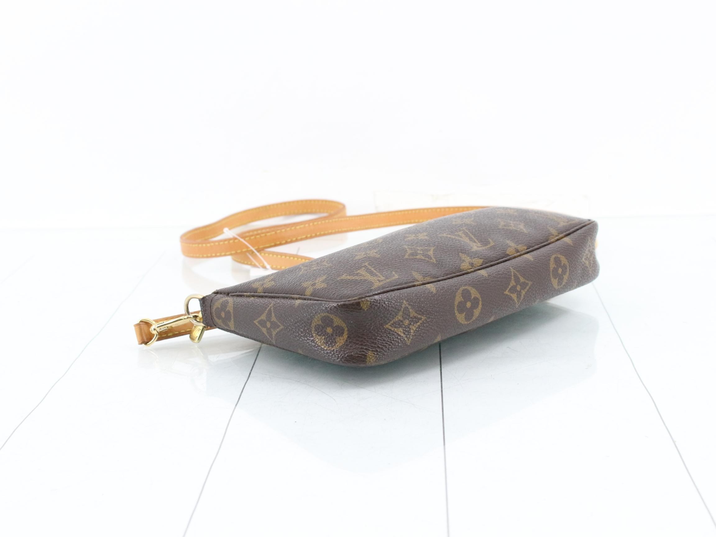 M51980 Pochette Accessoires — view 5