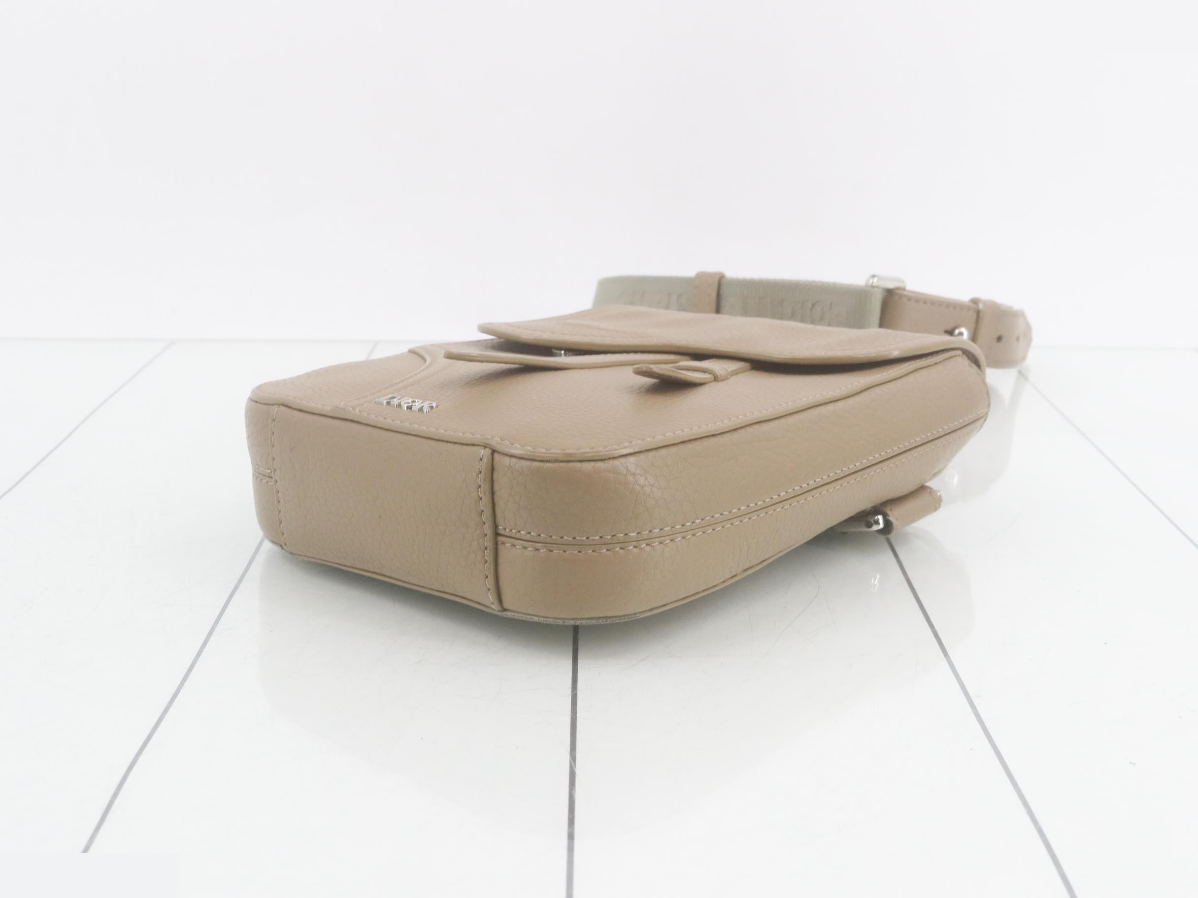 Saddle pouch leather shoulder bag — view 6