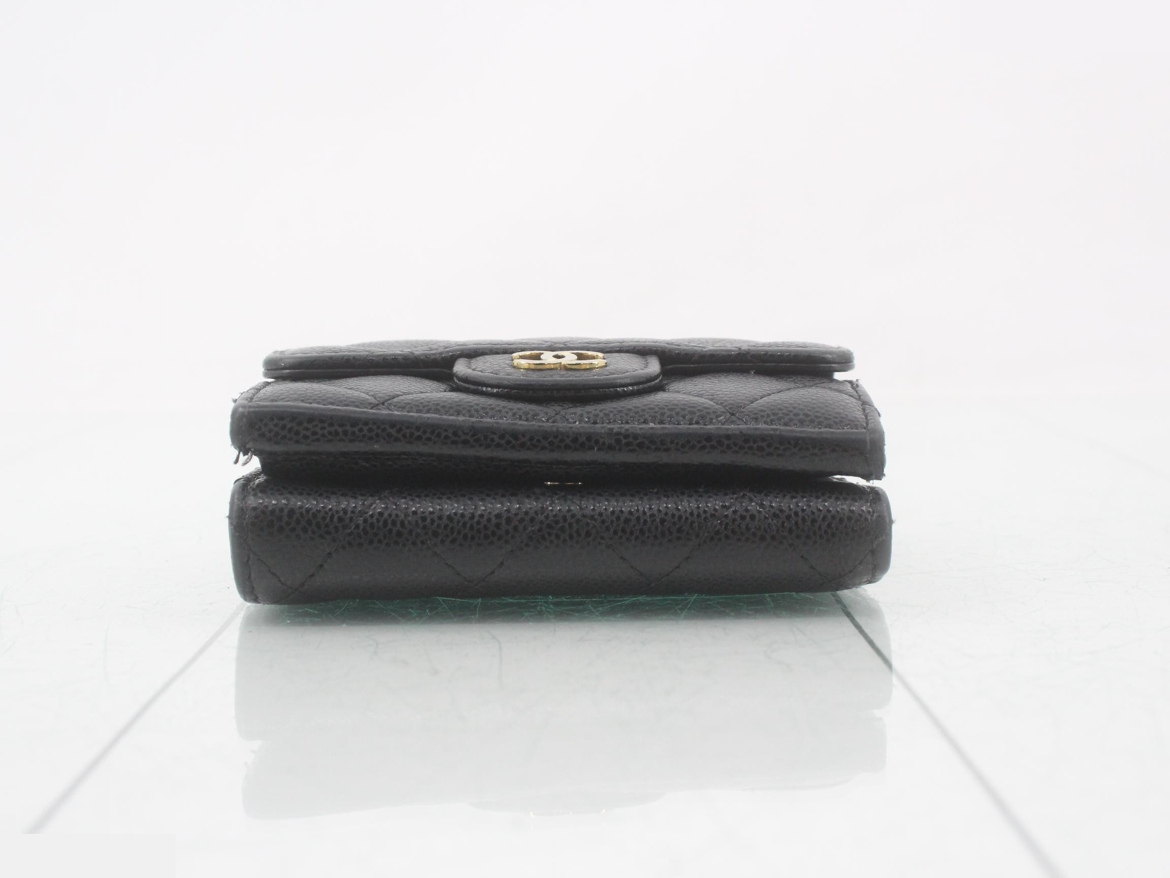 Matelassé Caviar Folding Wallet with Random Sticker — view 3