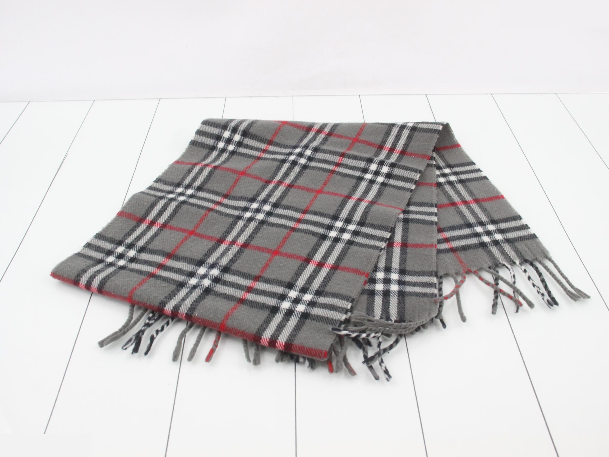 Nova Check Scarf, Gray — view 3