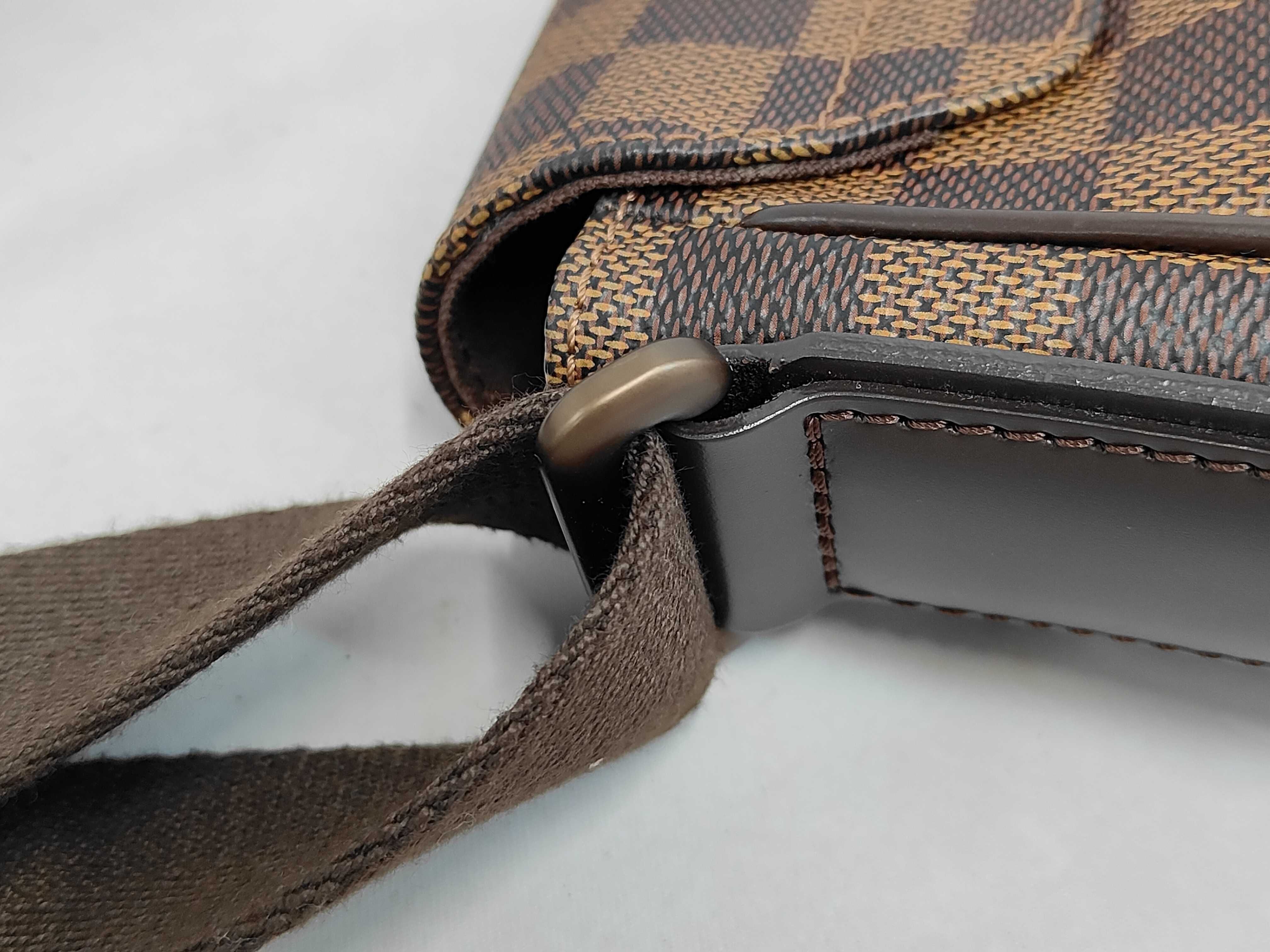 District PM Damier Ebene N41213 Shoulder Bag — view 6
