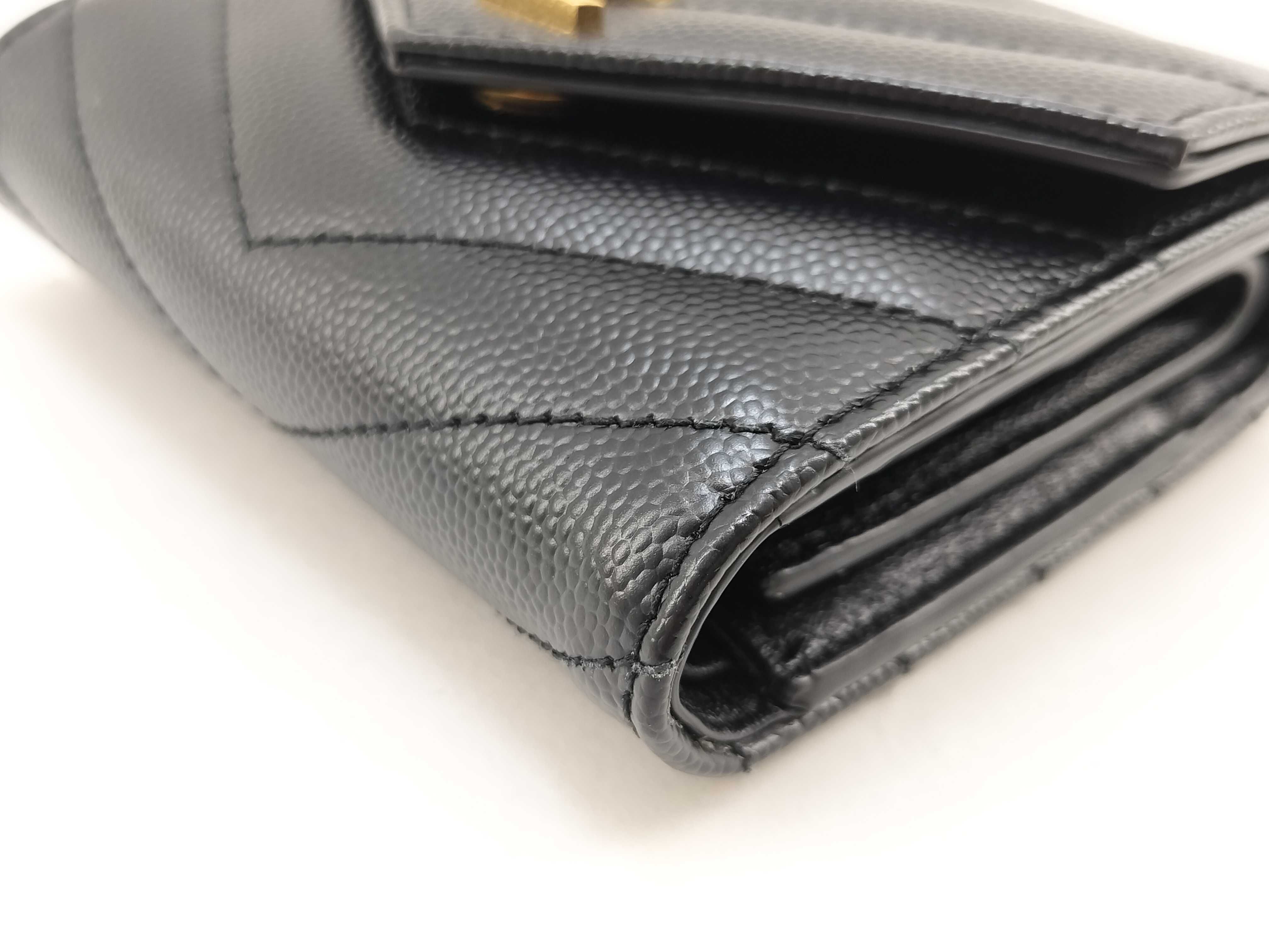 Multifold Wallet, Tri-fold Wallet, Black, 692061. Accessories: Box, Dust Bag. — view 4