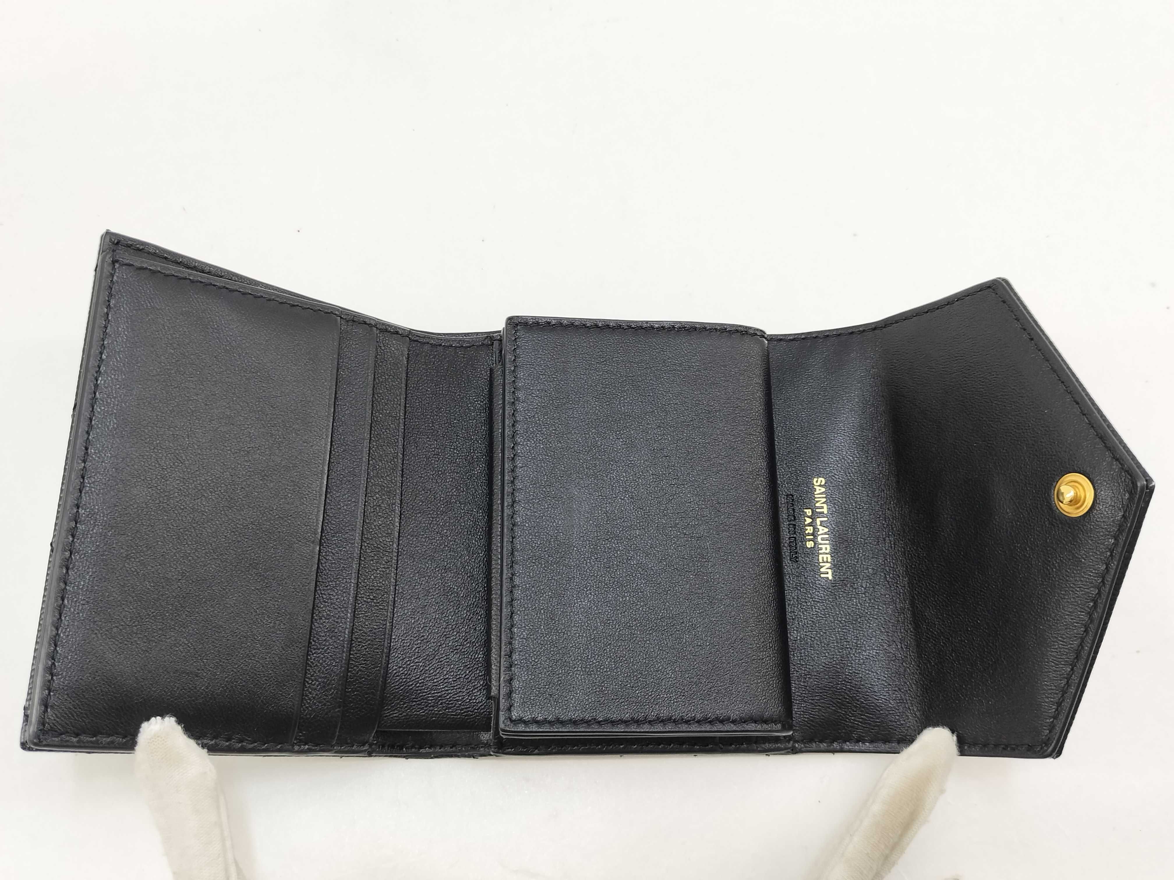 Multifold Wallet, Tri-fold Wallet, Black, 692061. Accessories: Box, Dust Bag. — view 9