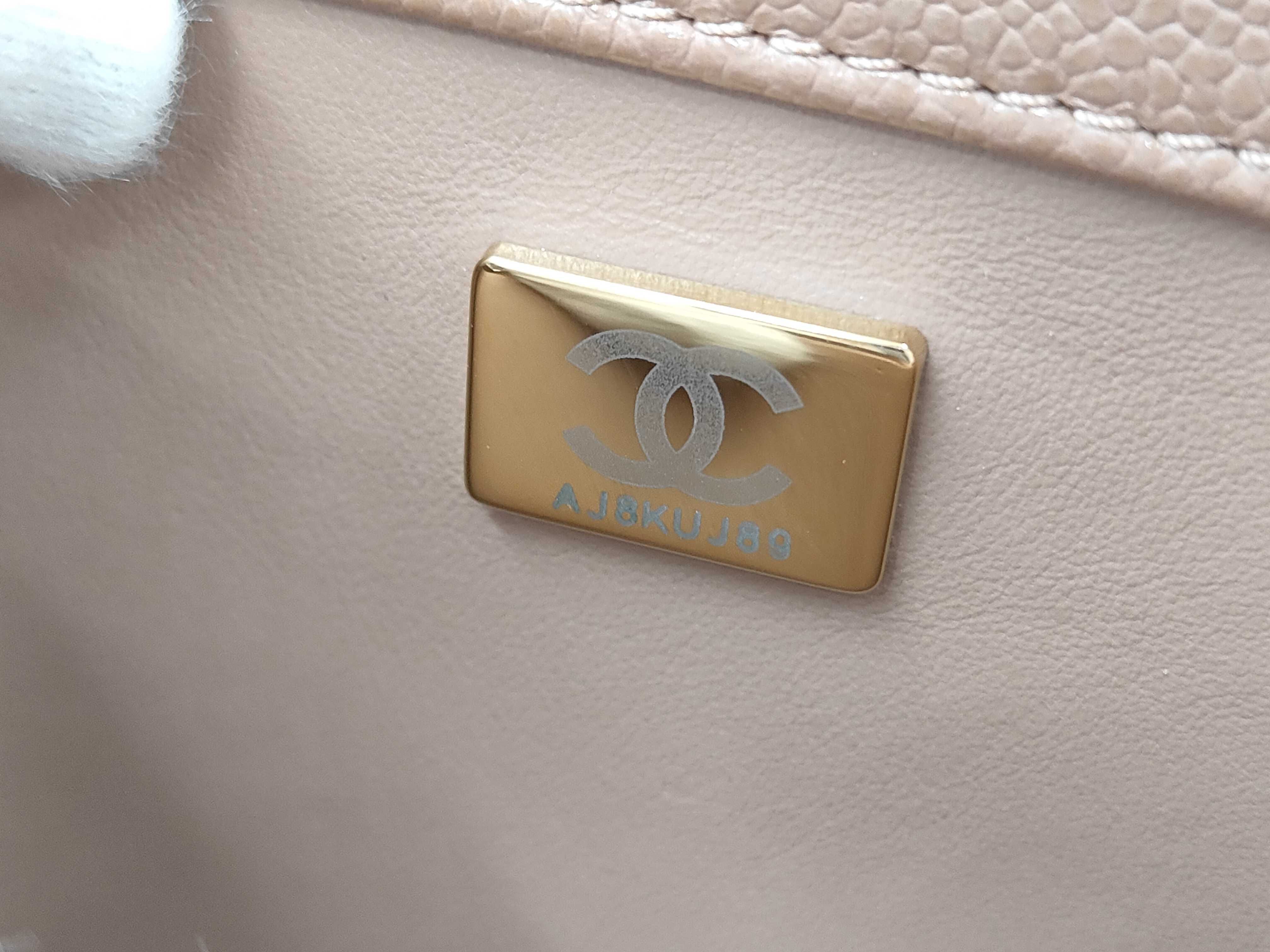 Business Affinity Small Shoulder Bag — view 13