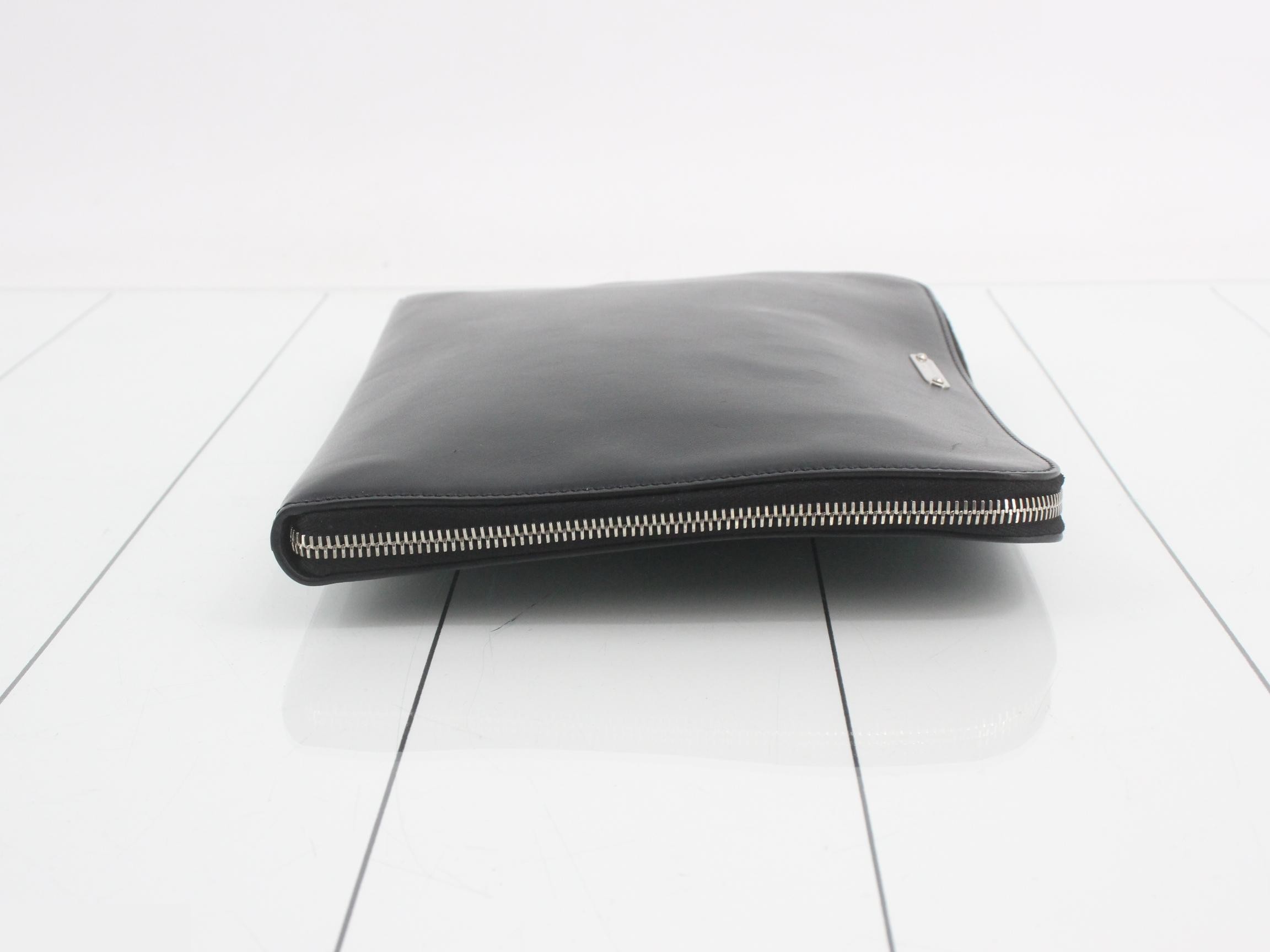 506691 Plate Logo Clutch Bag, L-shaped Zipper, Leather, Black — view 3