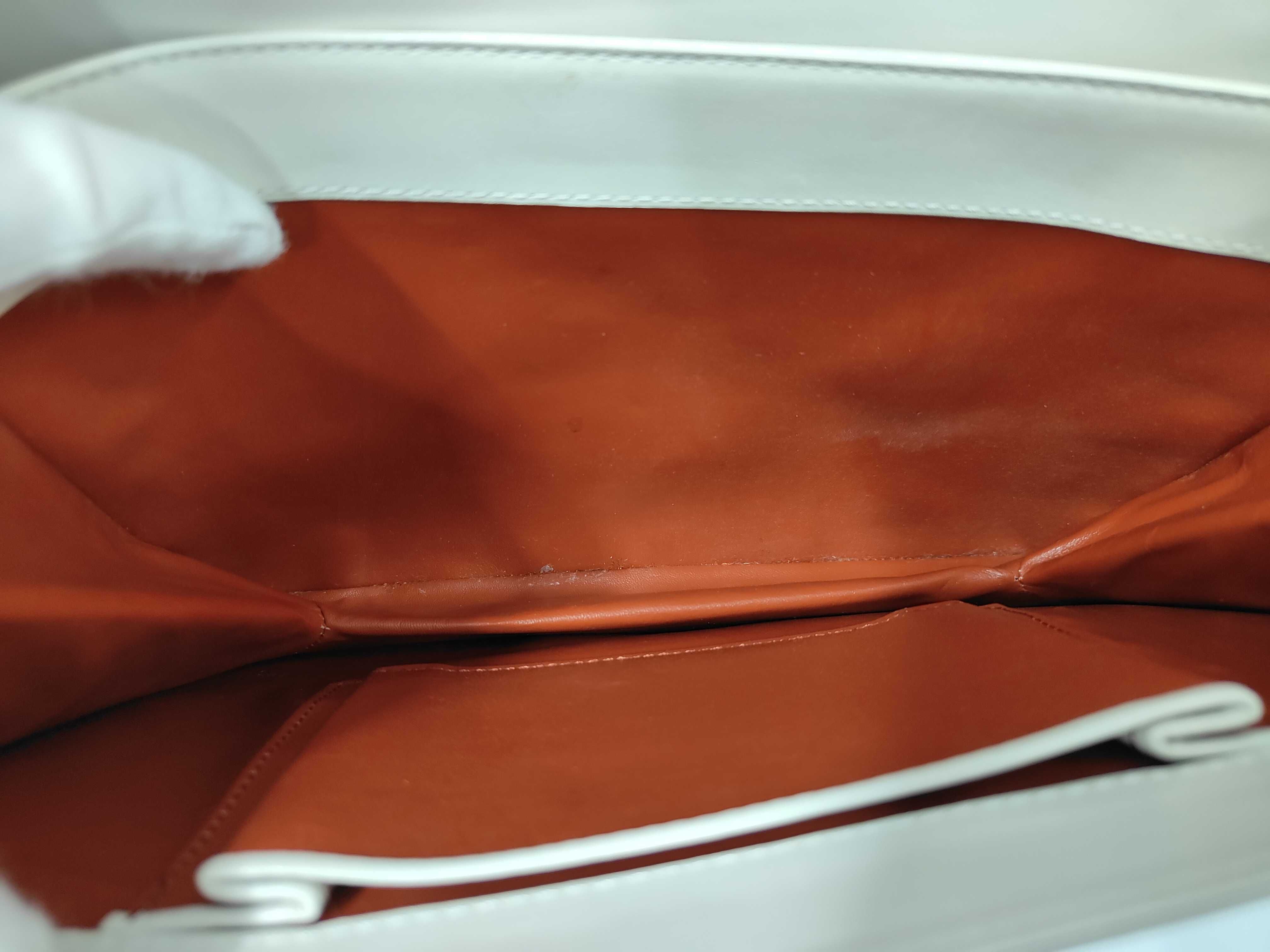 (YSL) Leather Shoulder Bag, White — view 9