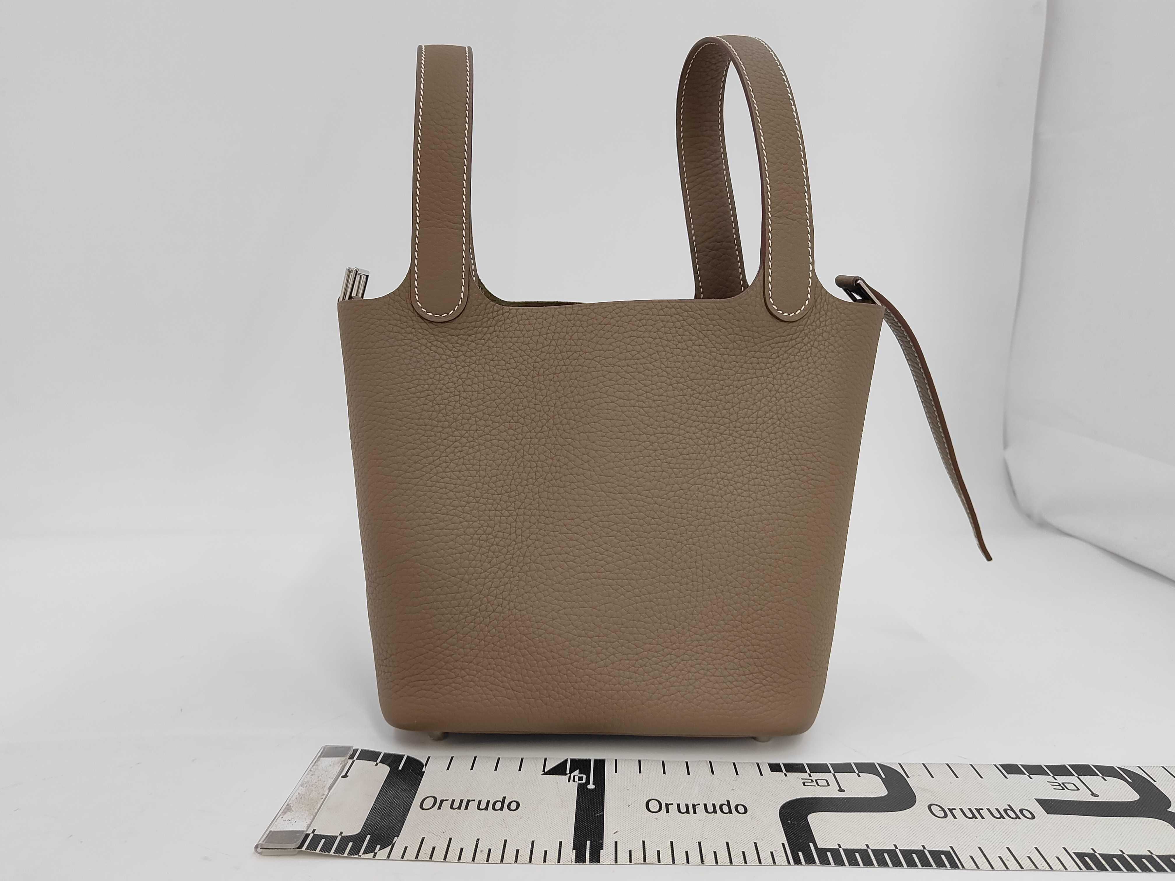 Picotin Lock PM Taurillon Leather Handbag, K Stamp, 2025, Box, Dust Bag, Key, Padlock. — view 2
