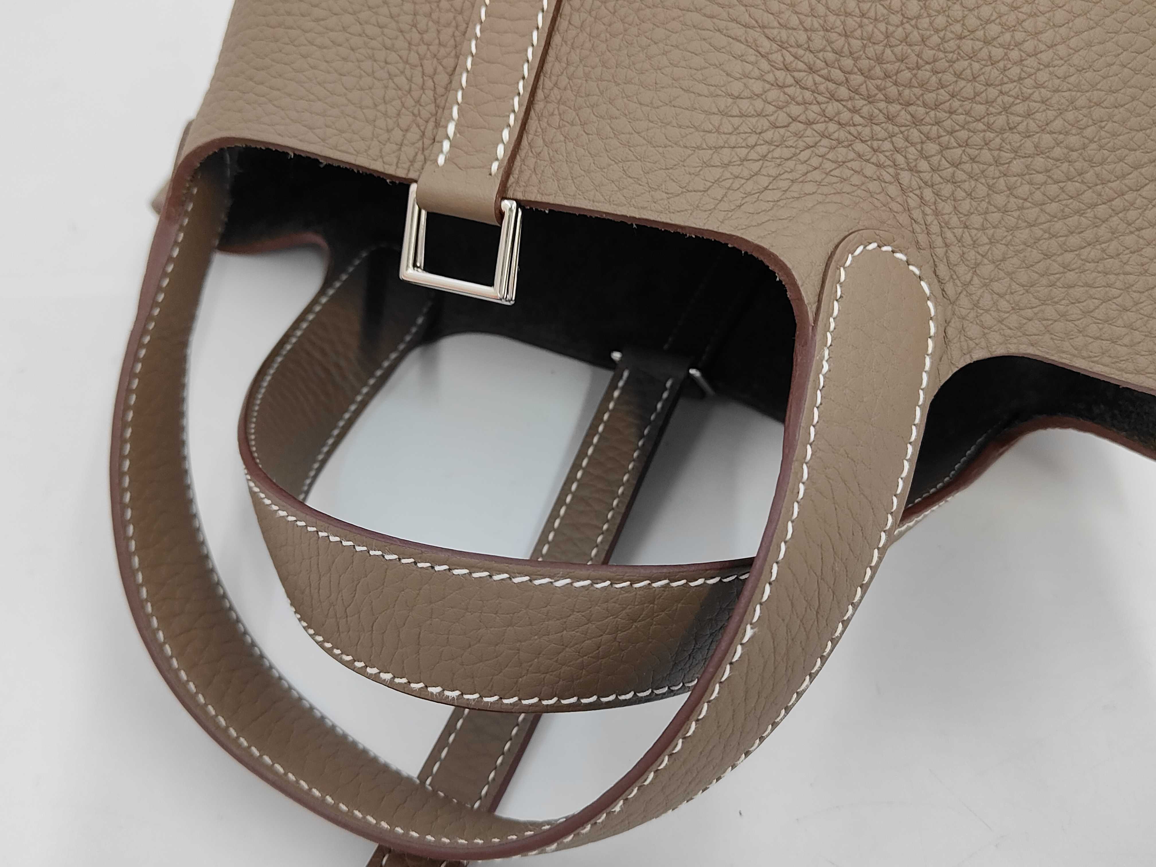 Picotin Lock PM Taurillon Leather Handbag, K Stamp, 2025, Box, Dust Bag, Key, Padlock. — view 8