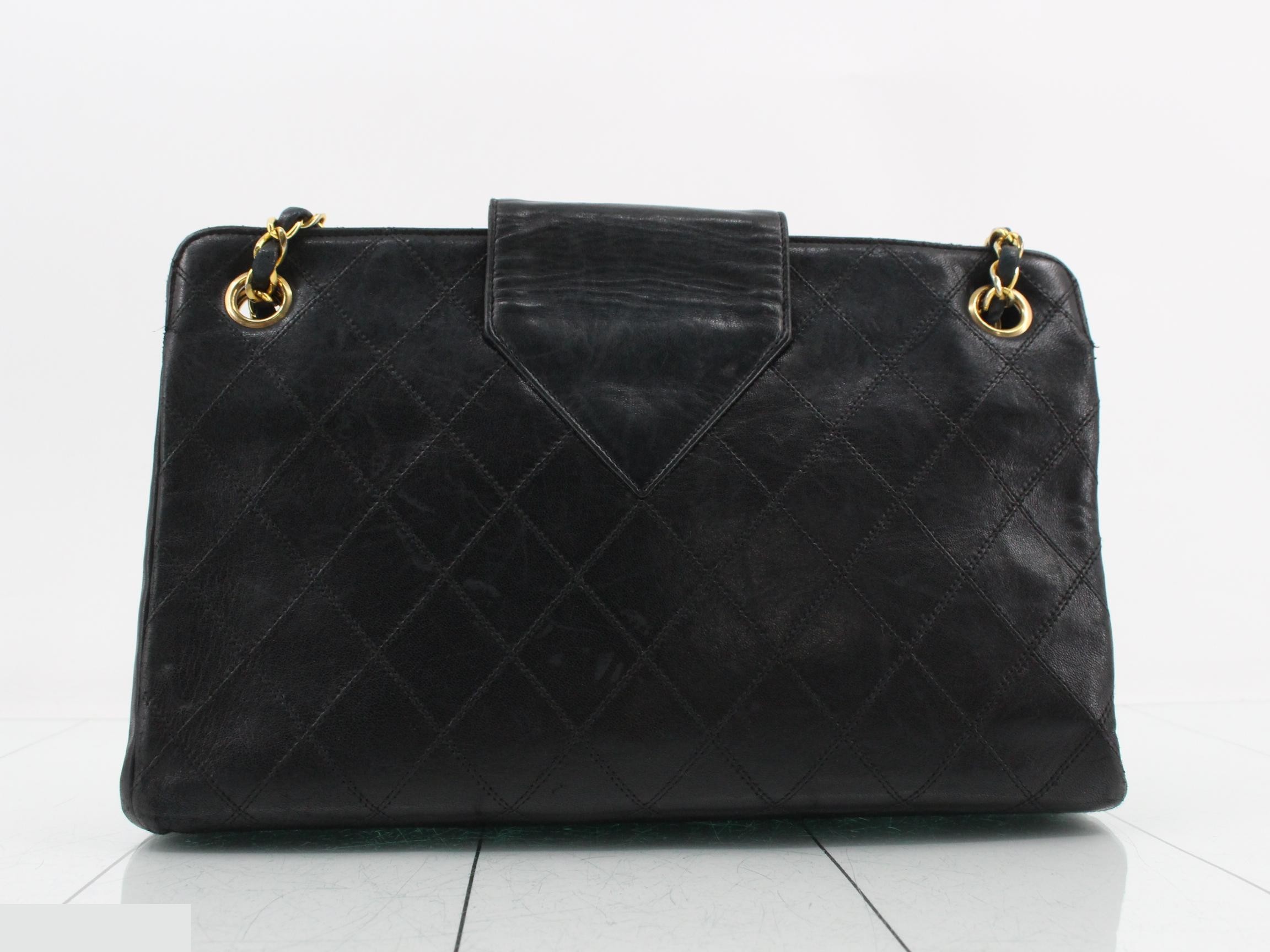 Deca Coco Bicolore Chain Shoulder Bag — view 2