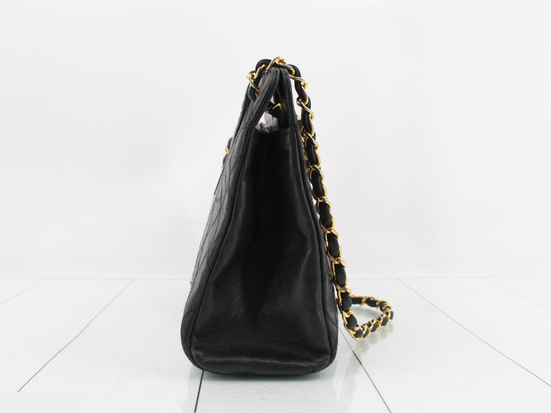 Deca Coco Bicolore Chain Shoulder Bag — view 4