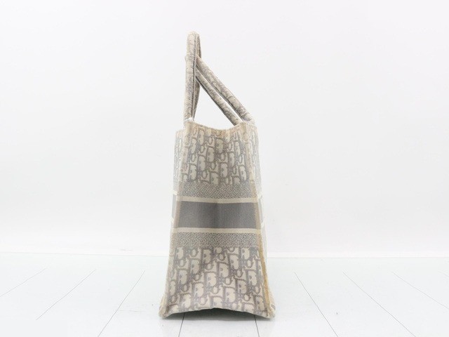 Book Tote Medium Oblique — view 4