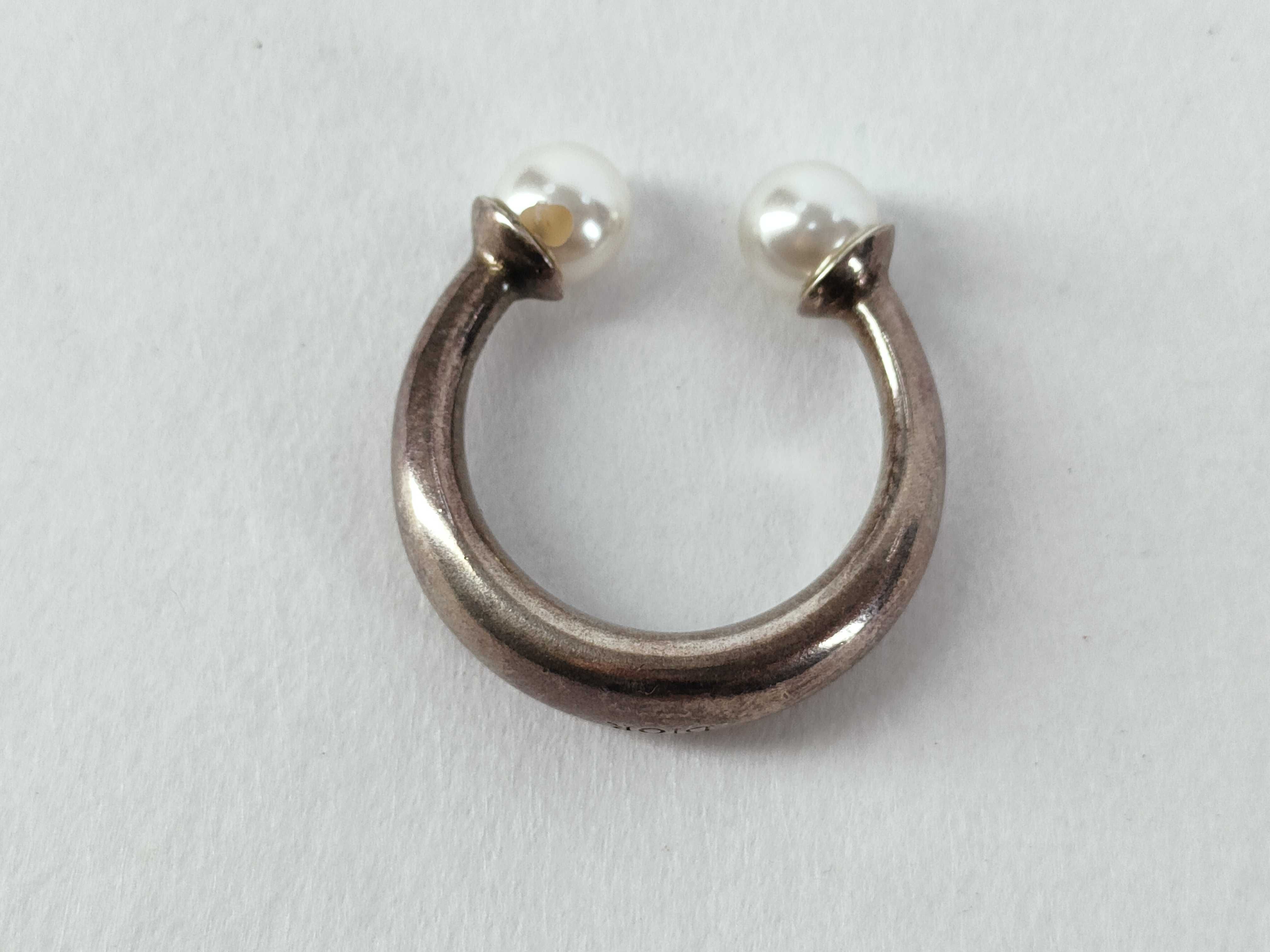 Tribal Pearl Ring, Size L — view 4