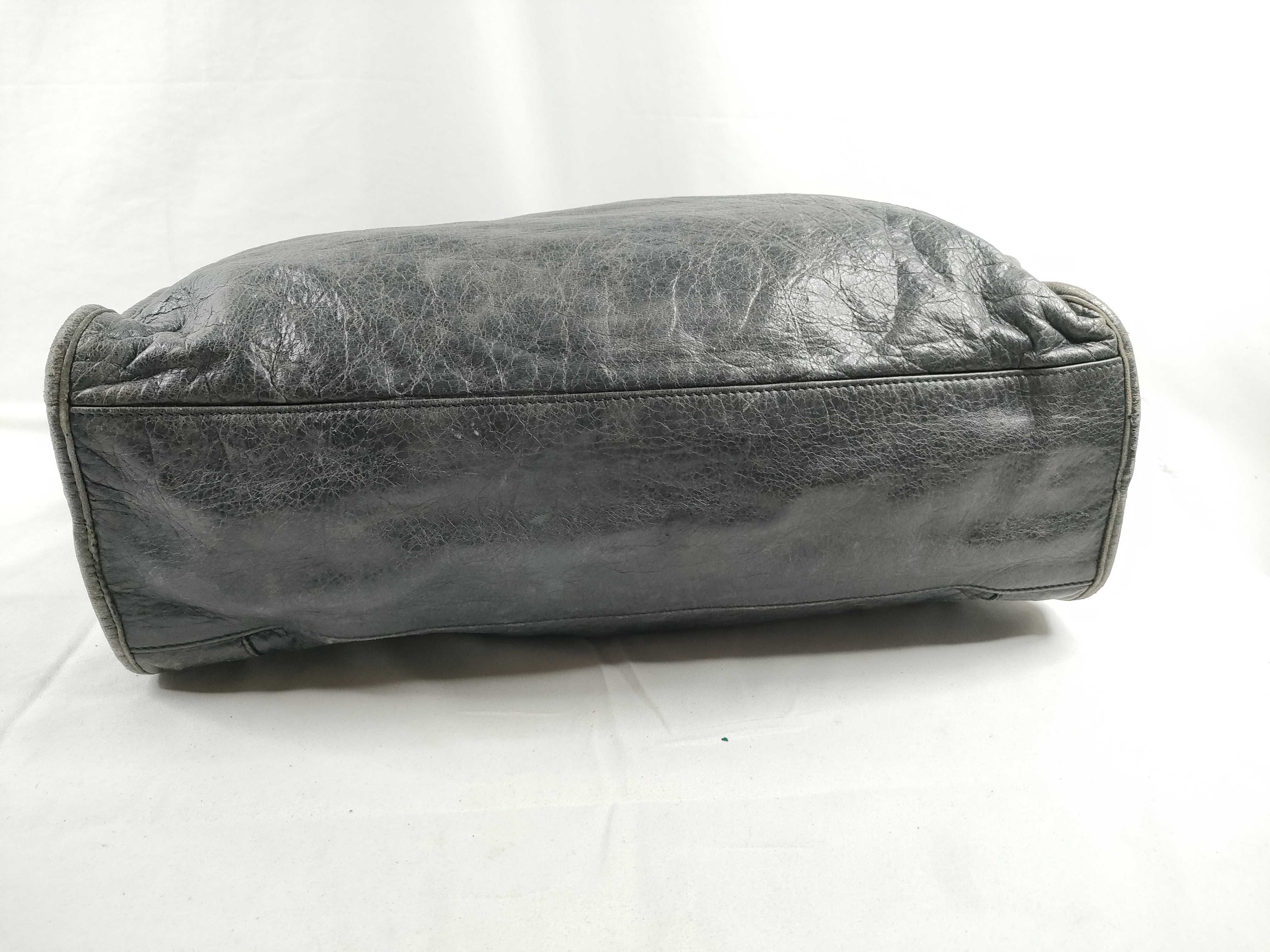 The City Balenciaga CITY Black 2-Way Bag Handbag — view 4