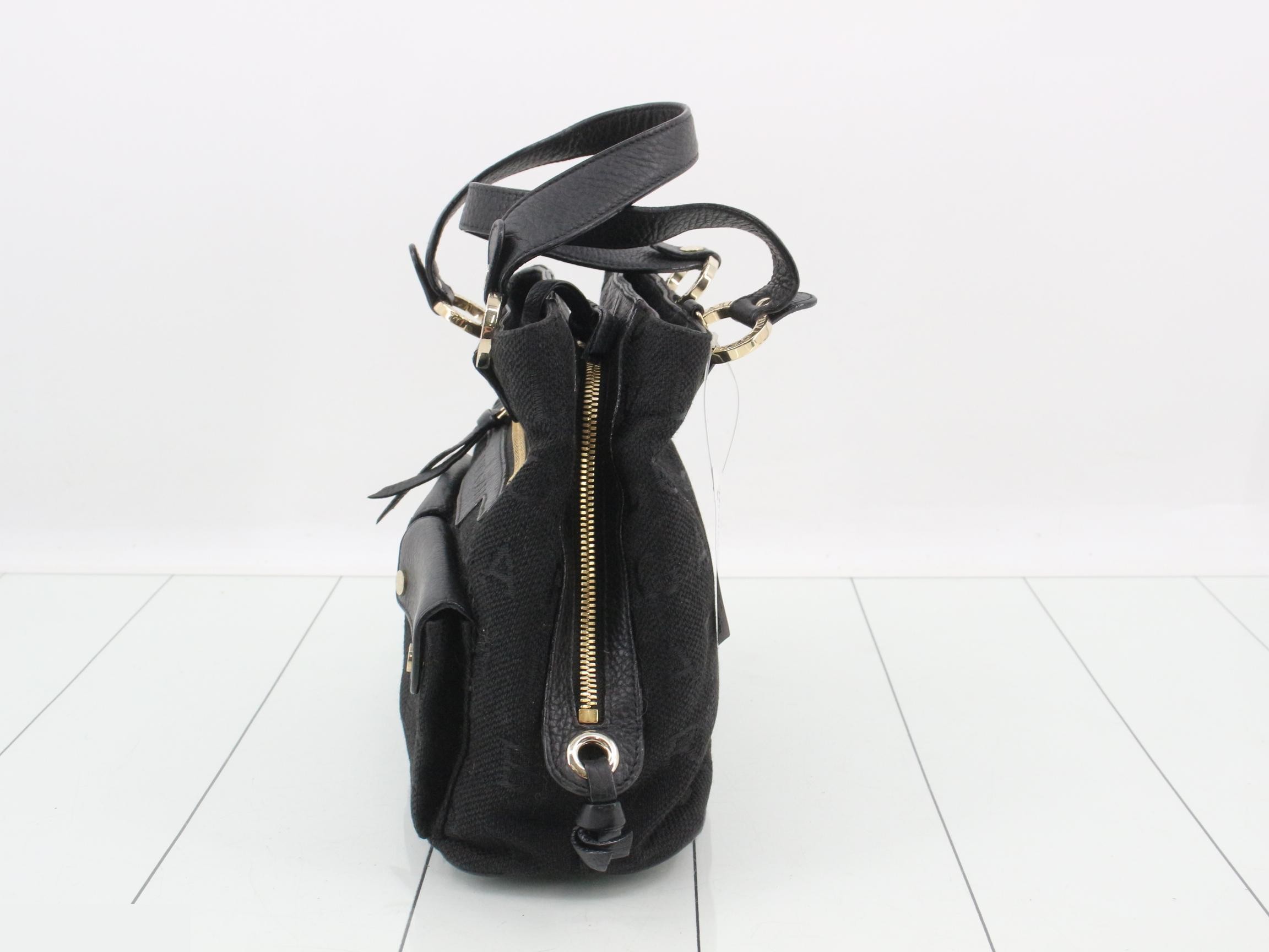 Logomania (Bag) - 2-Way Handbag — view 3