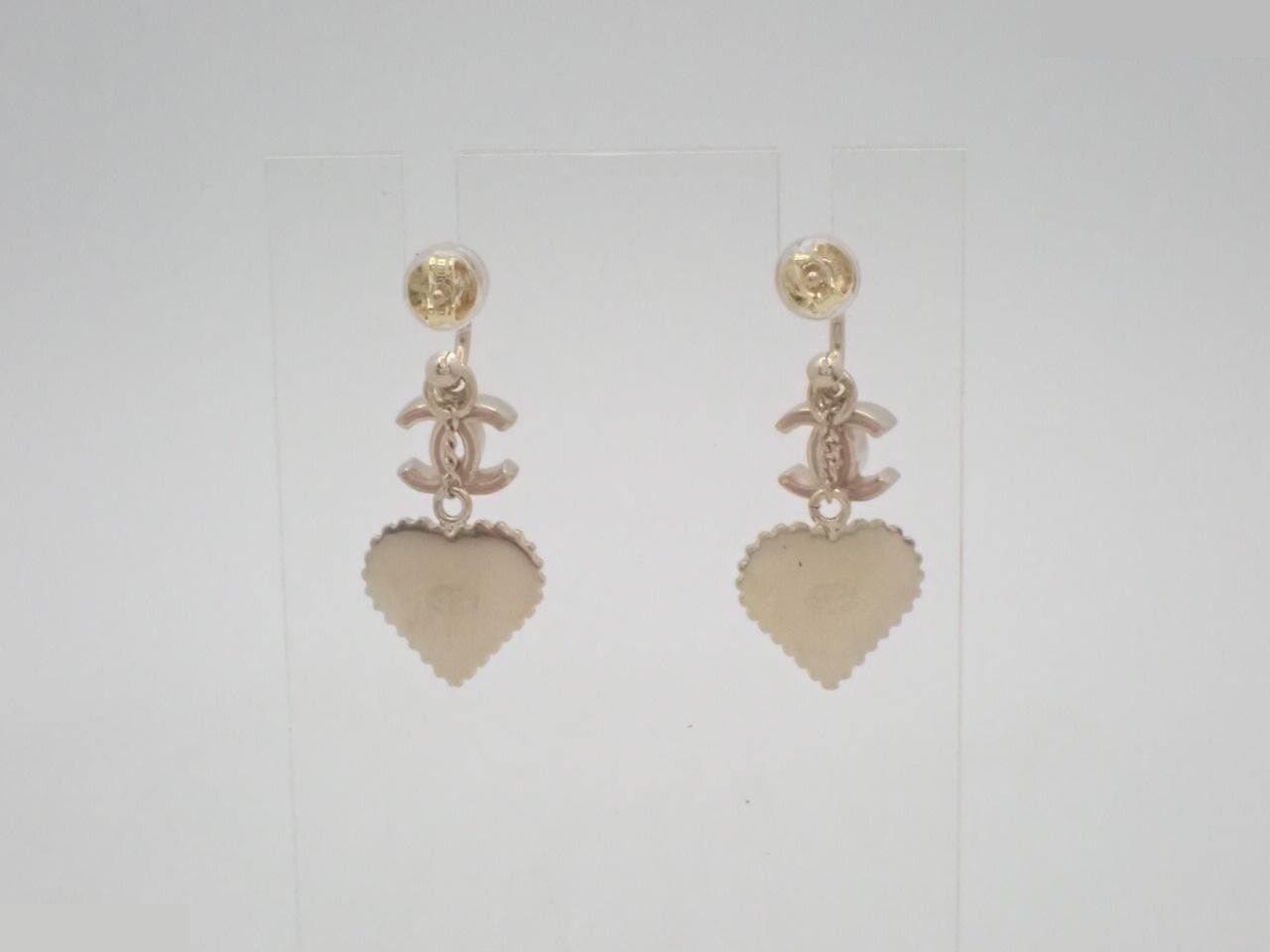 hoop earrings, 05P, heart design, Coco Mark, height 2.8cm — view 2